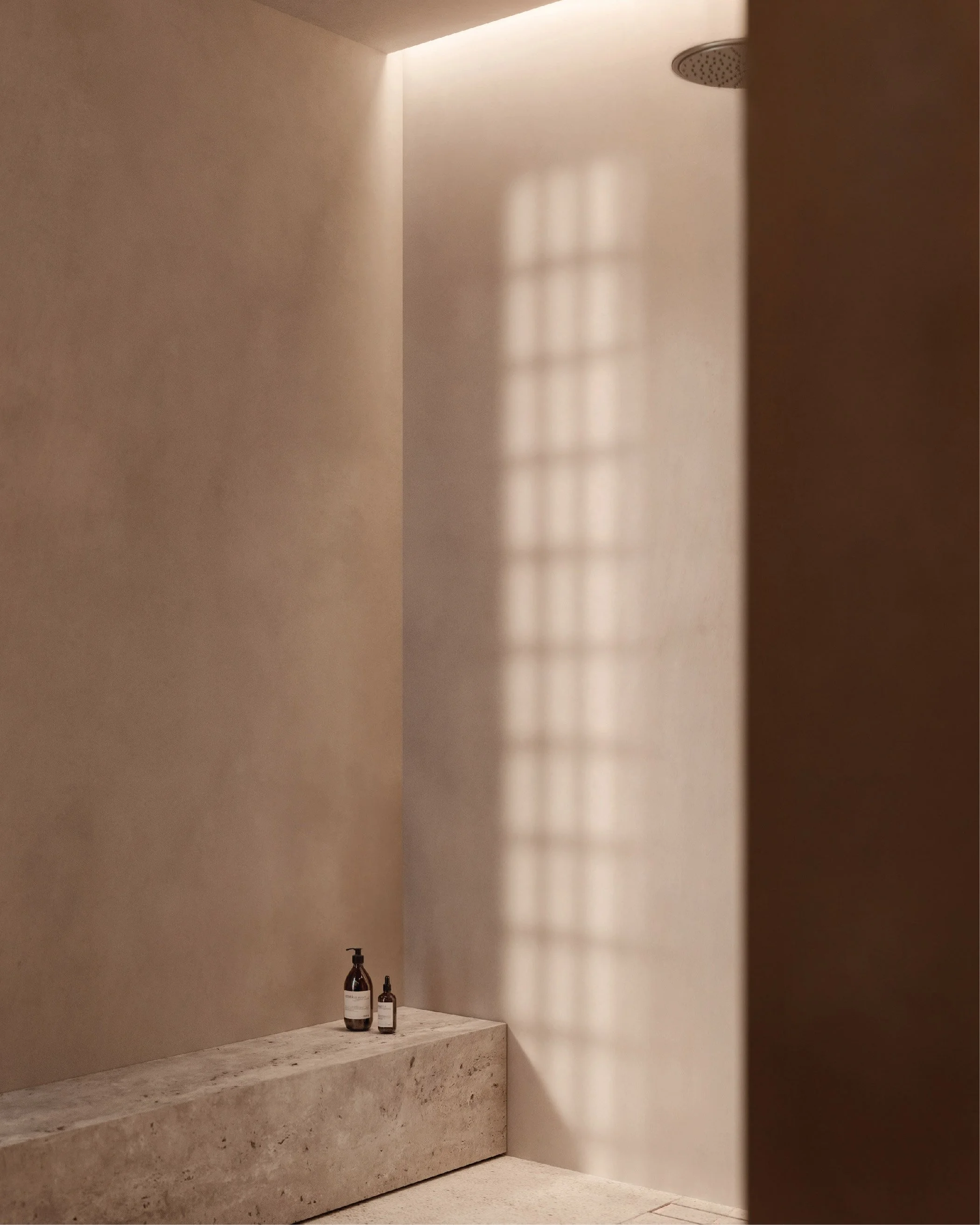 ARCHITECTURAL HILLTOP BOUTIQUE VILLAS