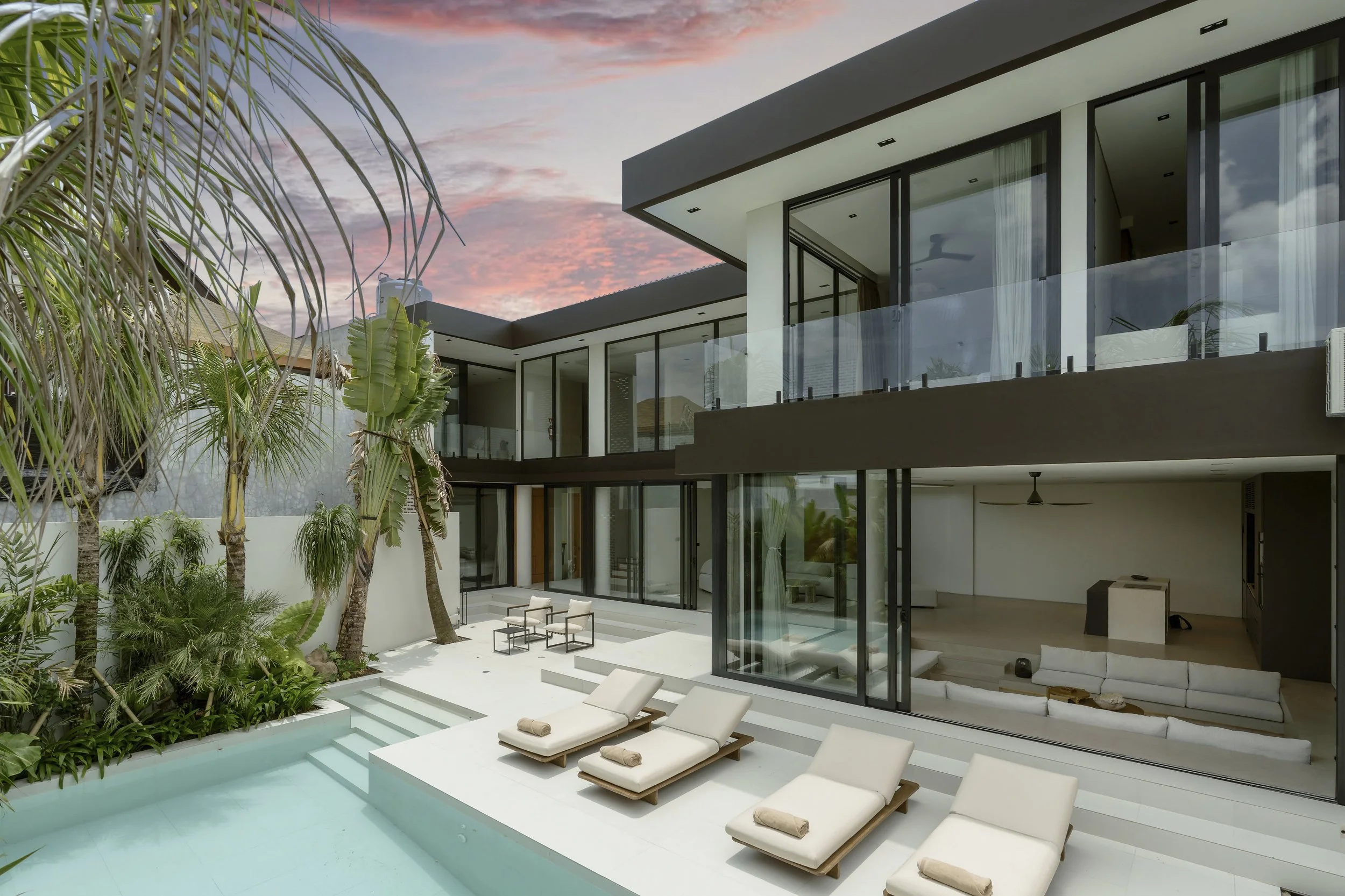 BOLD LINES & NATURAL TEXTURES VILLA - 4 BEDROOM - SEMINYAK | 16 728 000 000 IDR