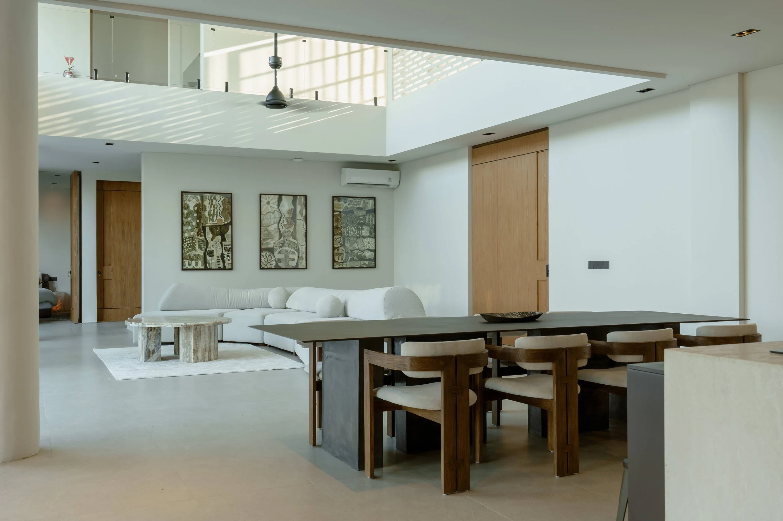 BOLD LINES & NATURAL TEXTURES VILLA - 4 BEDROOM - SEMINYAK - Bali - for sale - luxury - villa