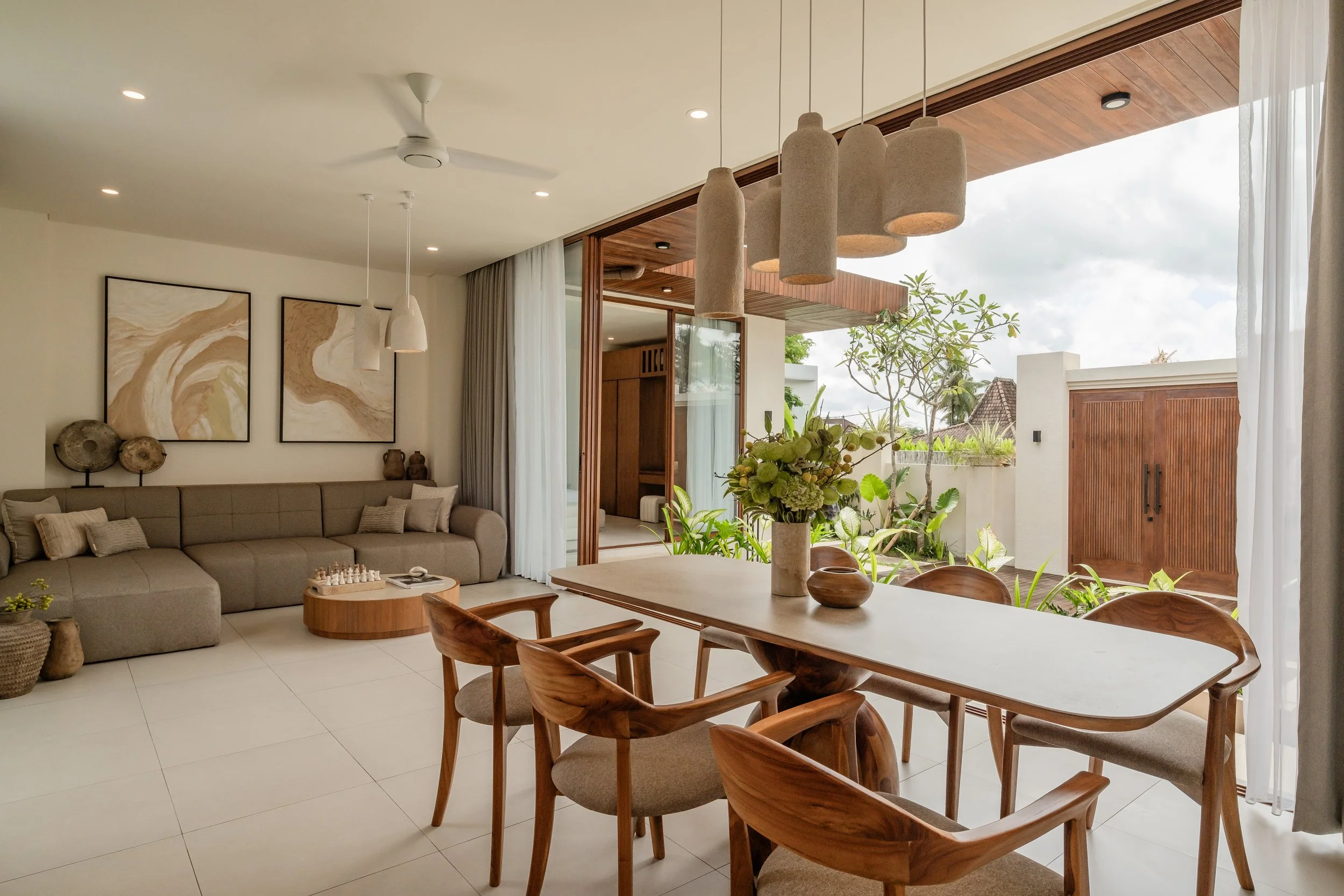 QUIET TROPICAL HOME ABOVE THE RICE FIELDS - 2 BEDROOM - UBUD