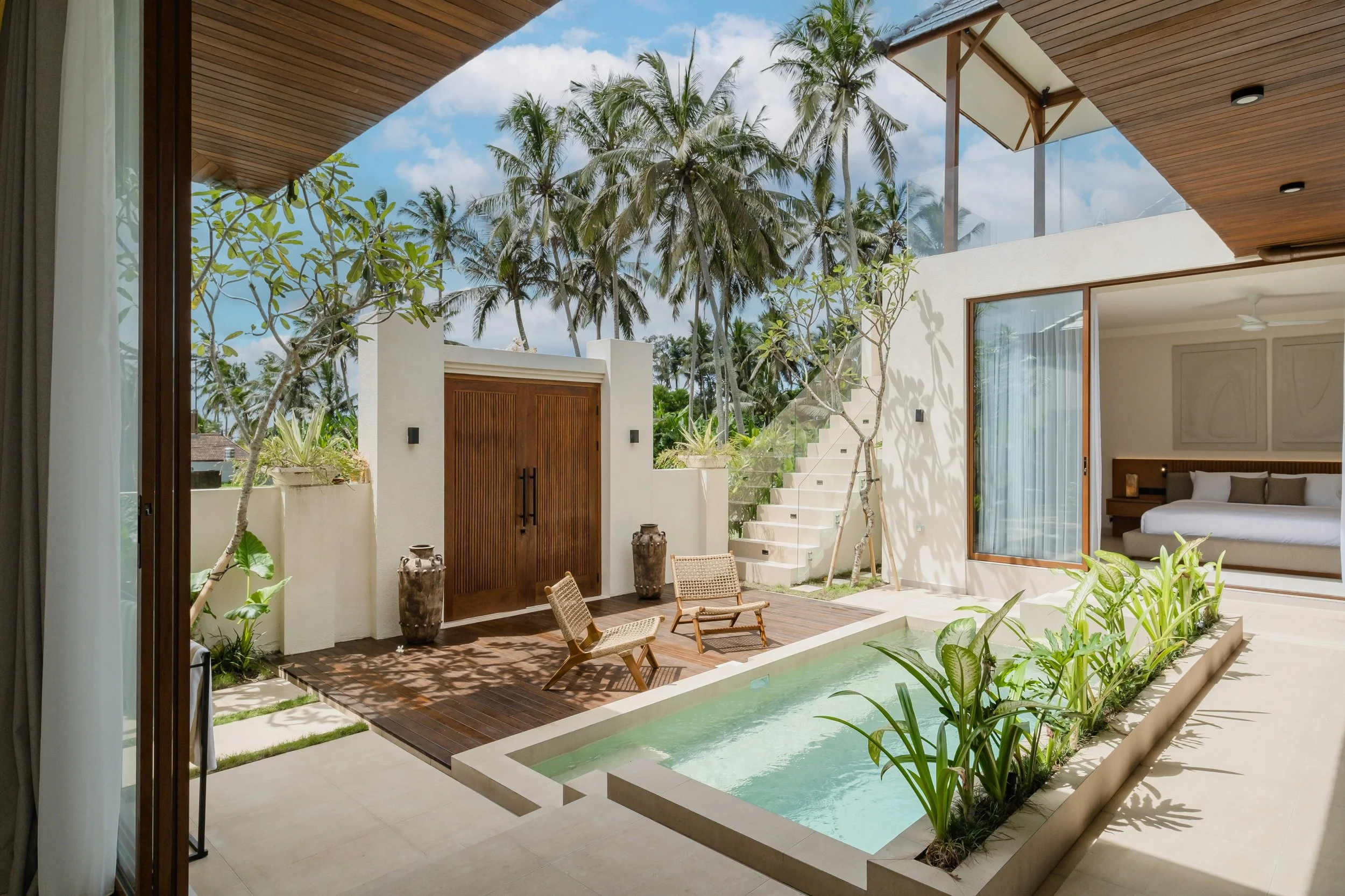 QUIET TROPICAL HOME ABOVE THE RICE FIELDS - 2 BEDROOM - UBUD