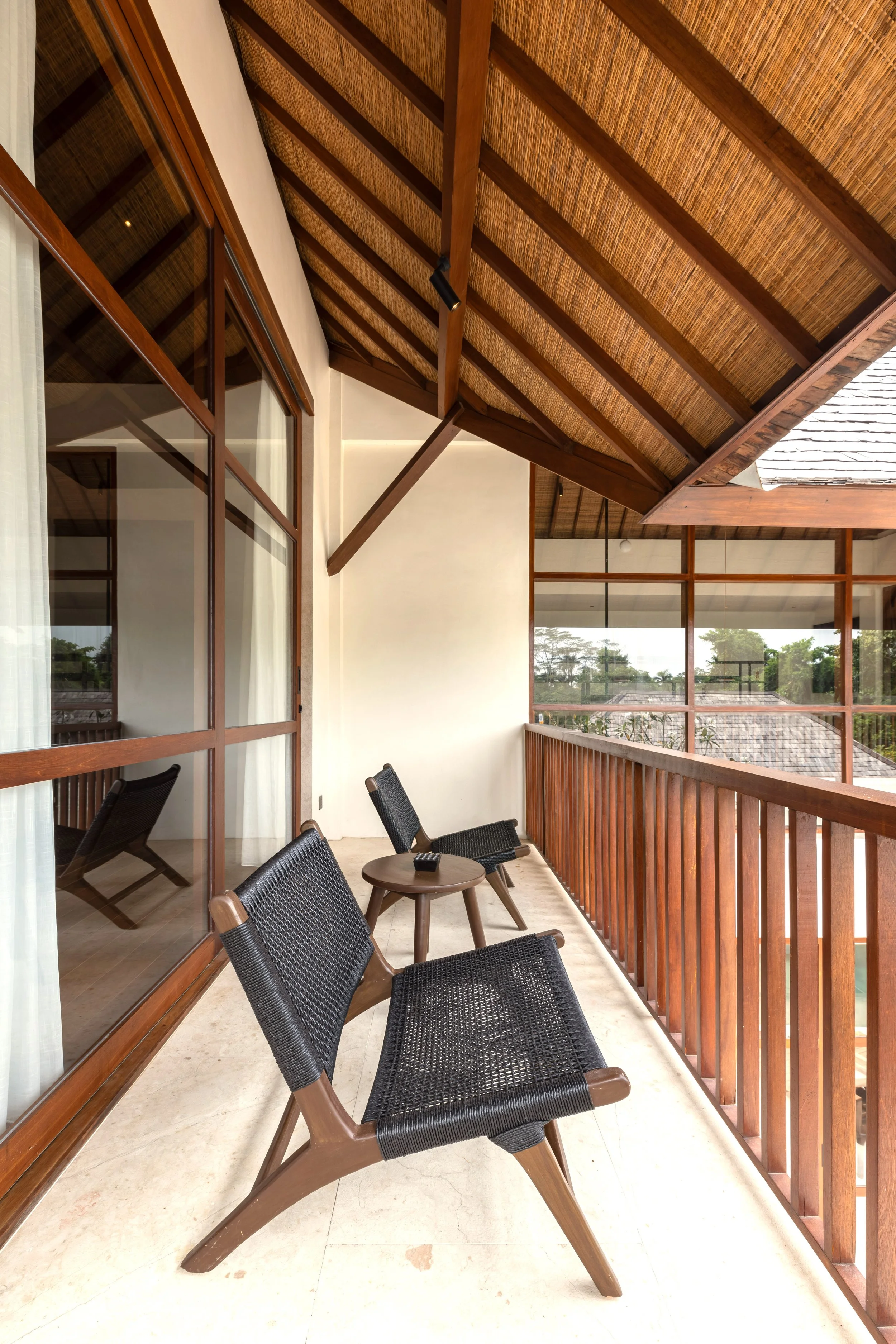 BALINESE MODERN TROPICAL STYLE VILLA - 6 BEDROOM - NYANYI BEACH - villa - for - sale - Bali