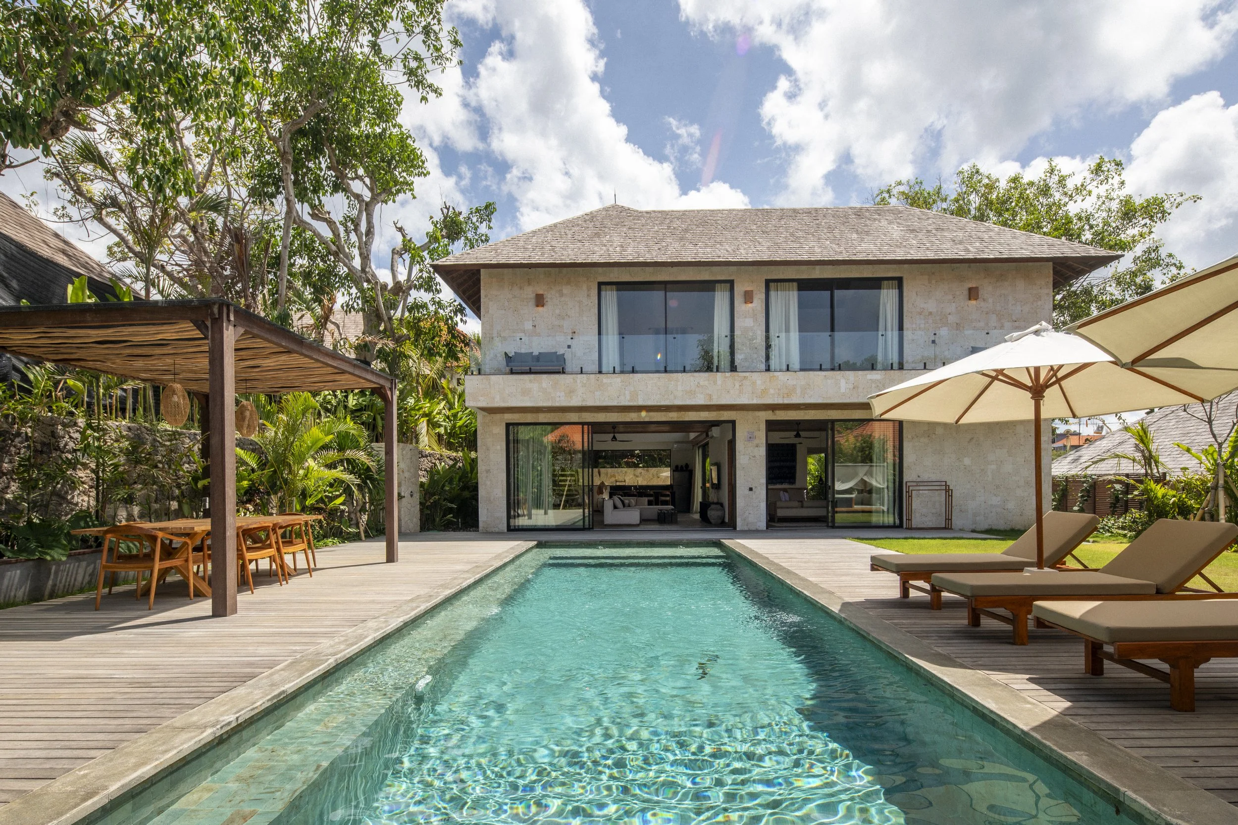 VILLA AJA - 3 BEDROOMS - ULUWATU