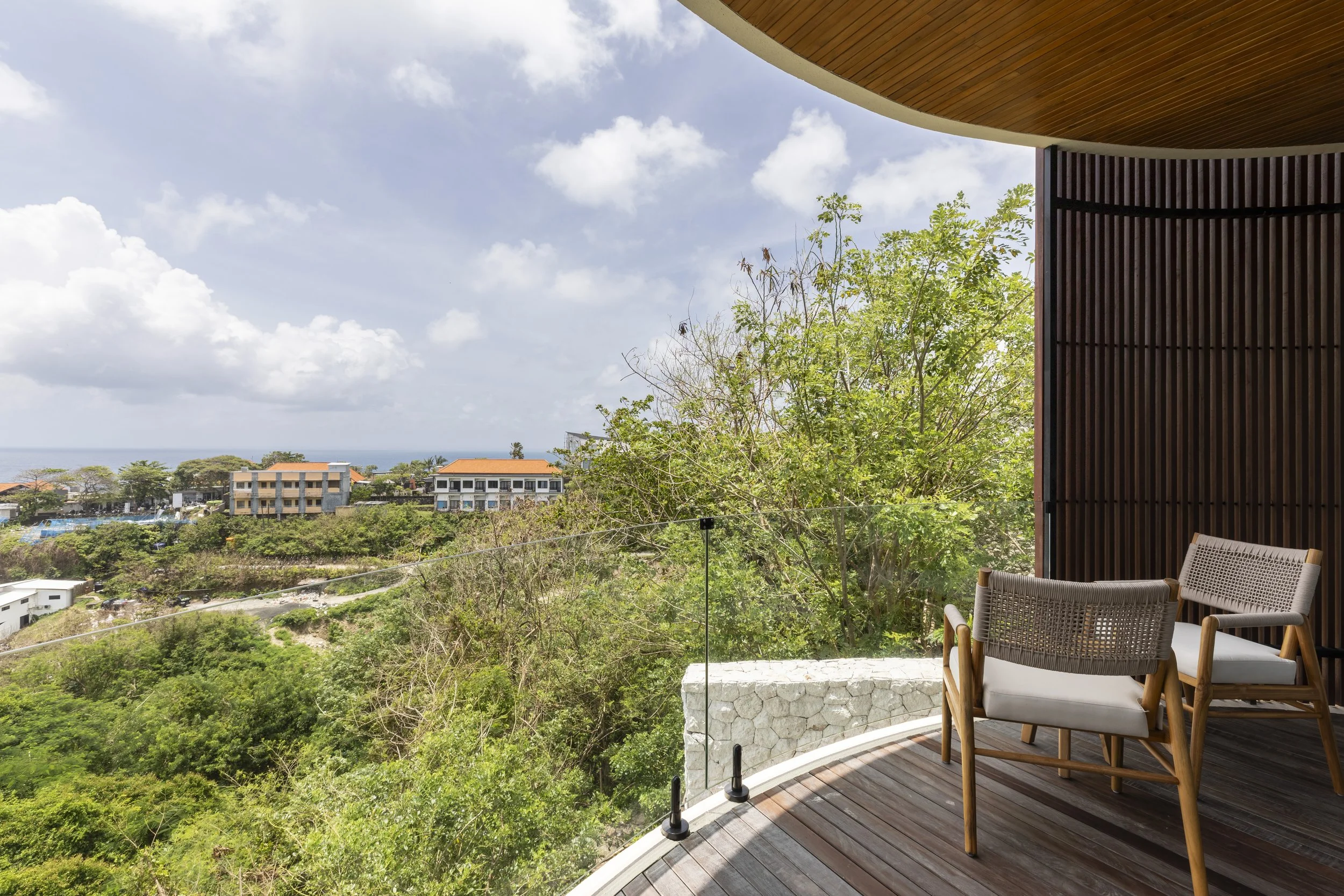 OCEAN VIEW VILLA WITH PRIVATE BEACH ACCESS - 5 BEDROOM - ULUWATU