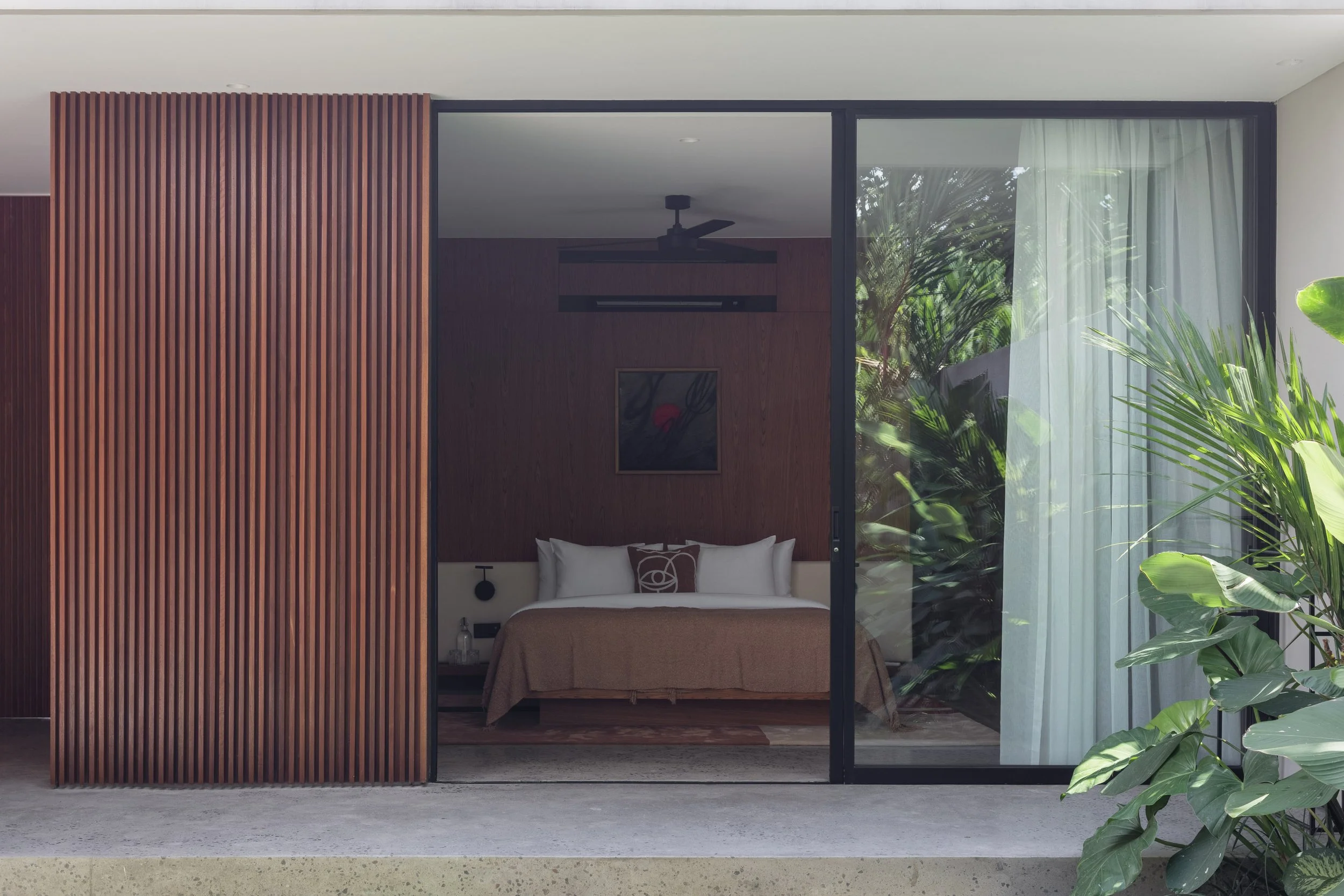 VILLA OF LINES AND LIGHT - 2 BEDROOM - CANGGU