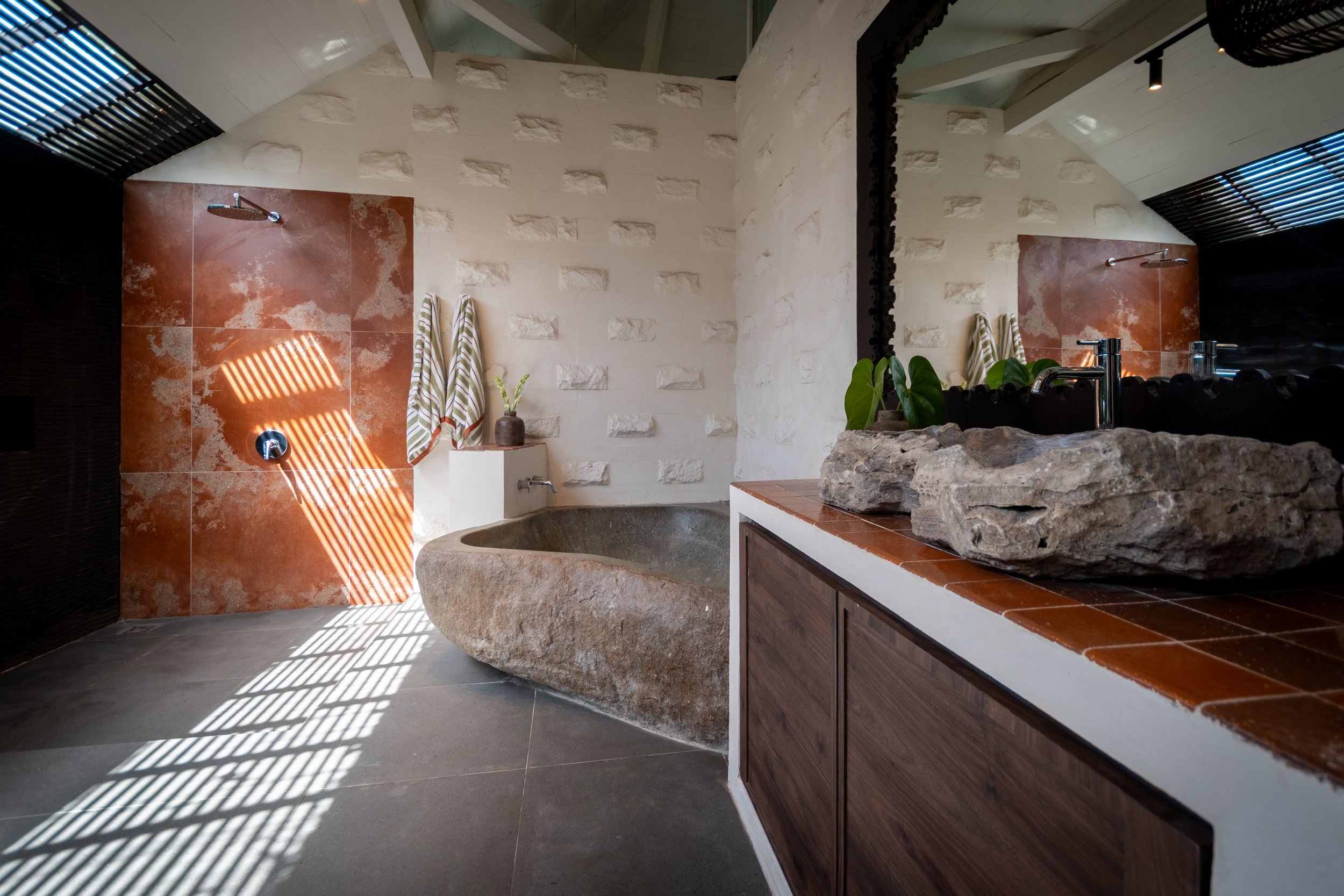 MODERN JOGLO SANCTUARY - 2 BEDROOM - CEMAGI- BALI