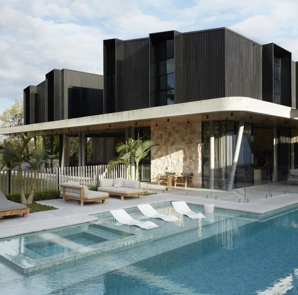 Bold architectural lines, timeless materials and resort-style living at its best ✨

This Modern inspired outdoor space was designed to feel both luxurious and effortless.  Where the pool, entertaining areas and surrounding landscape all work seamless