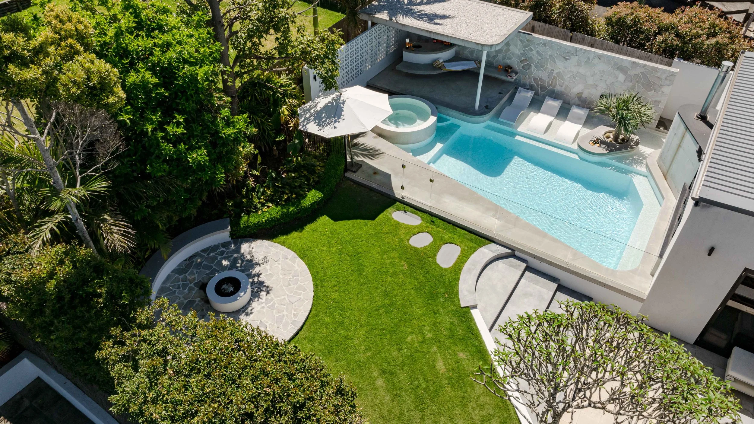 Modern Landscape Design.jpg