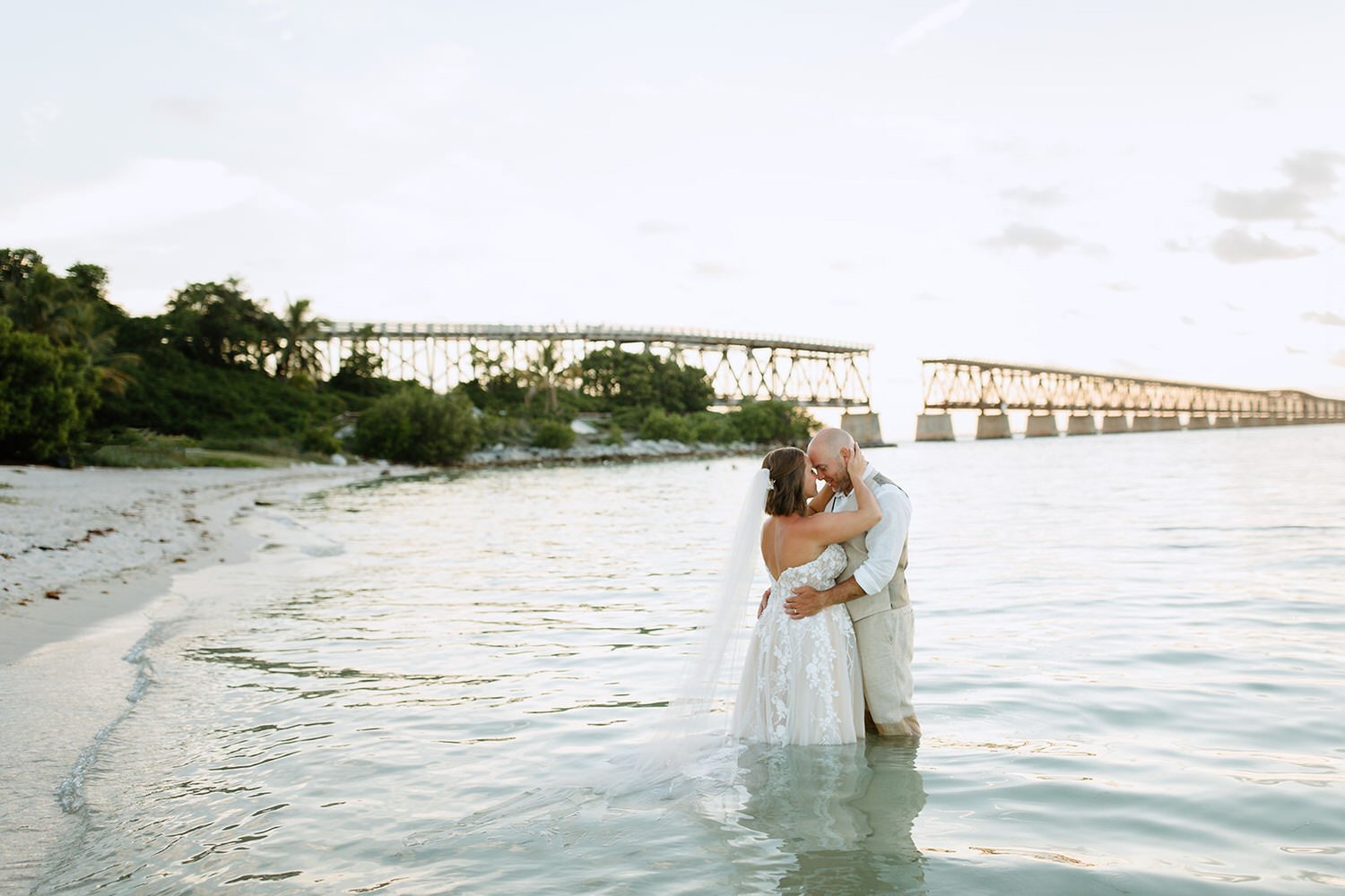 islamorada-fish-company-florida-keys-destination-wedding (1).jpg