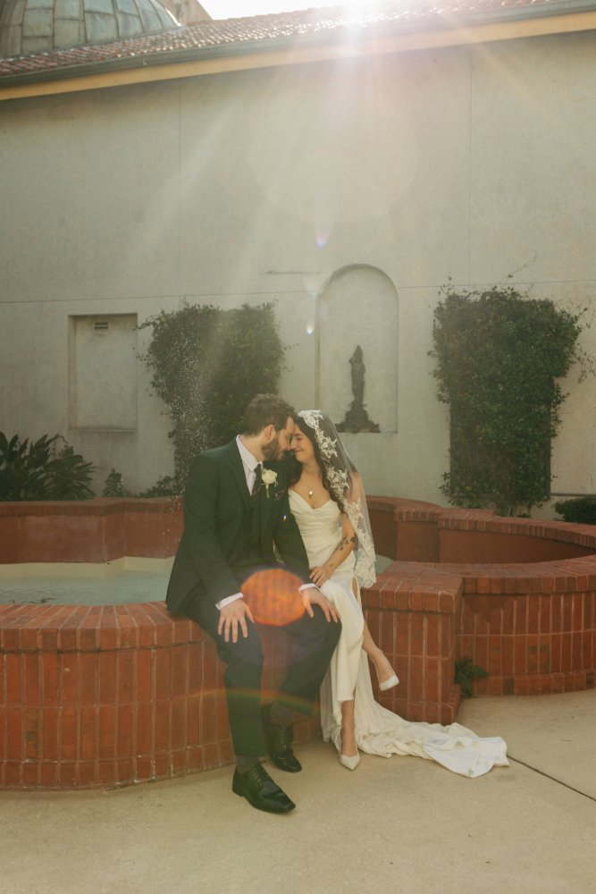 vintage wedding at lightner museum couryard in st augustine fl 4.jpg