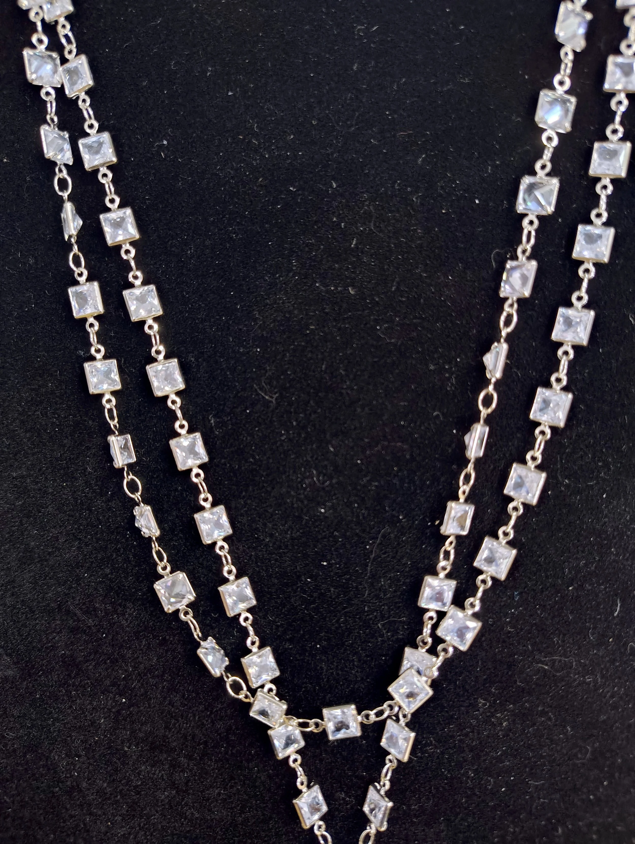 HalfSkullAndRosesNecklaceChain1.jpg