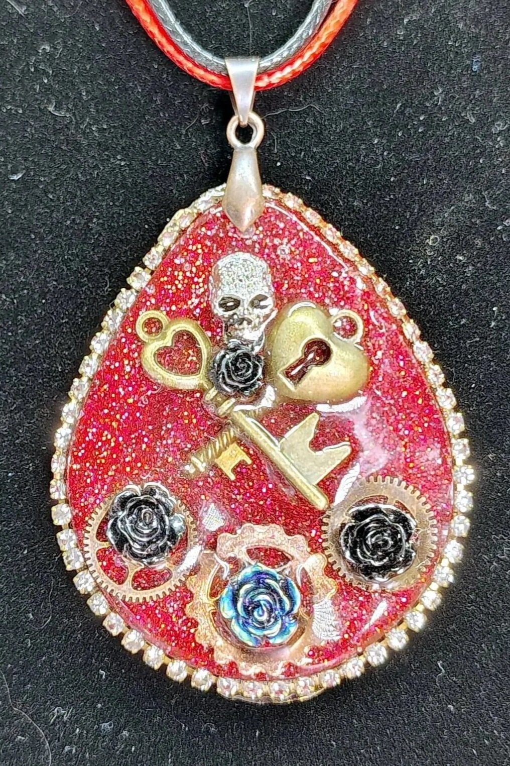Necklace-LargeTeardropGothicSteampunk3.jpg