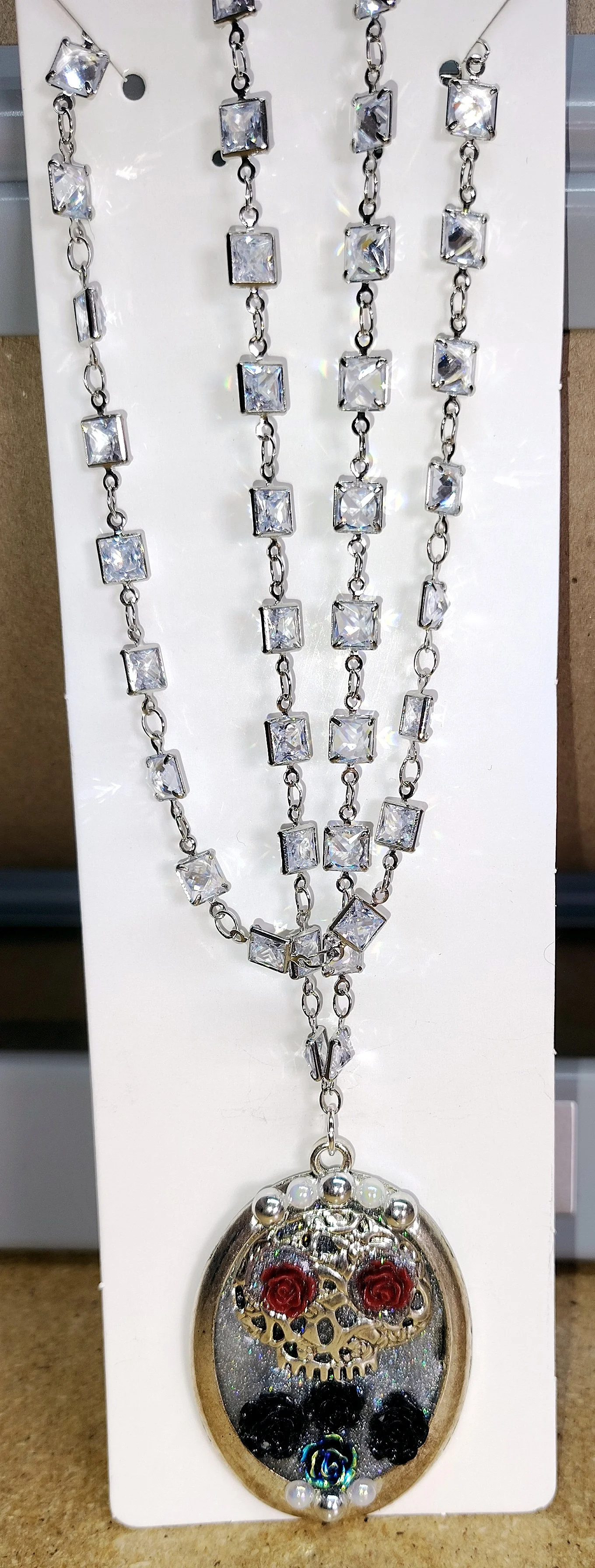 HalfSkullAndRosesNecklace.jpg