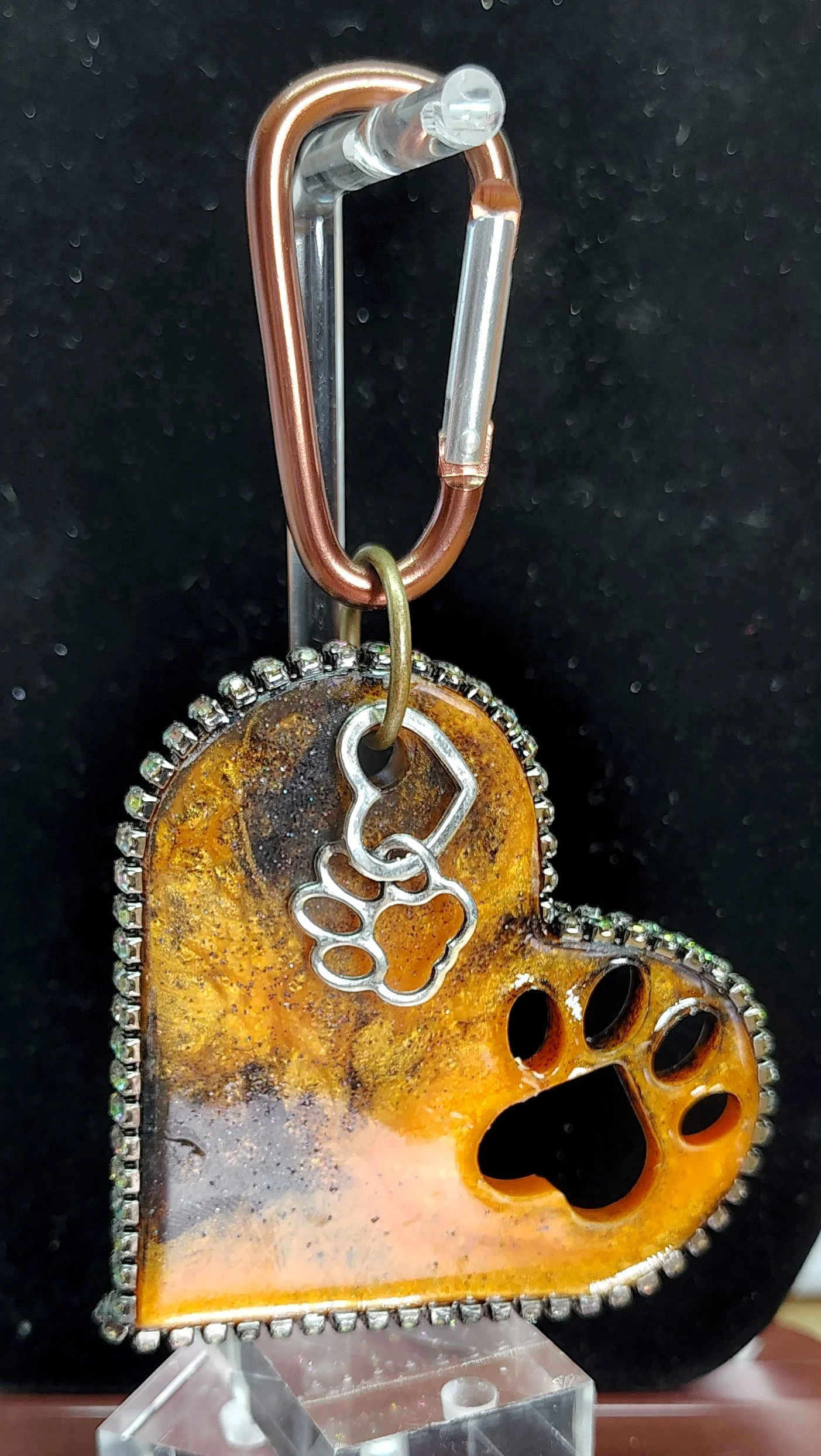 Keychain-BigAmberPawHeartCrystals1.jpg