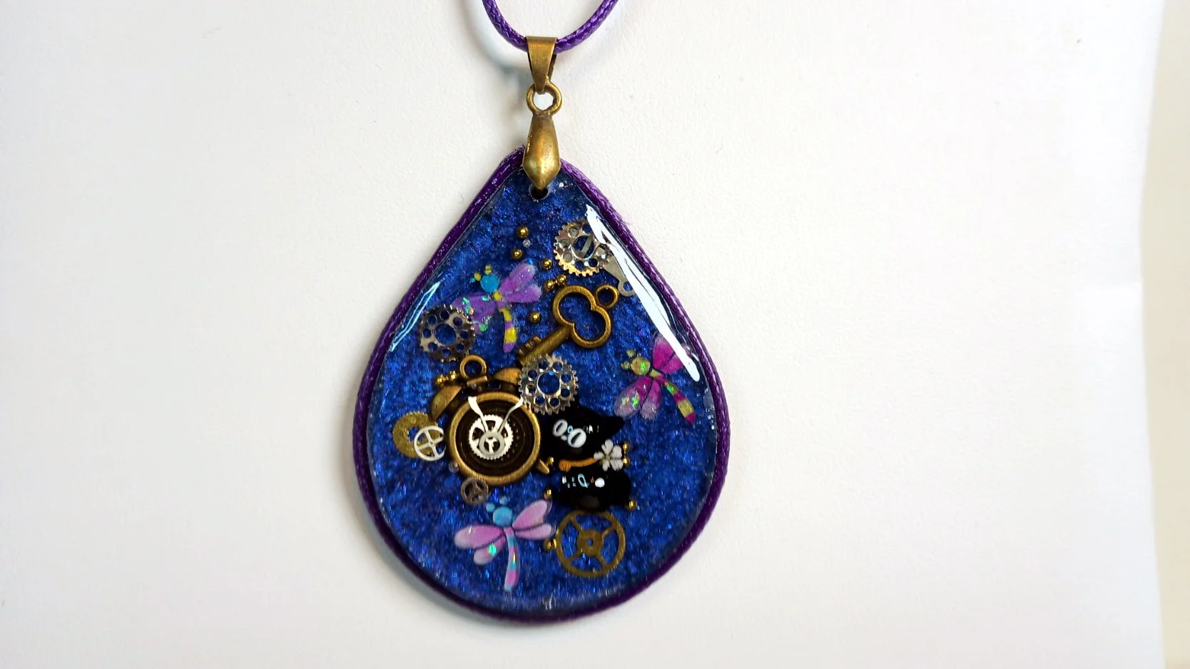 Gothic Whimsy: Midnight Curiosities Teardrop