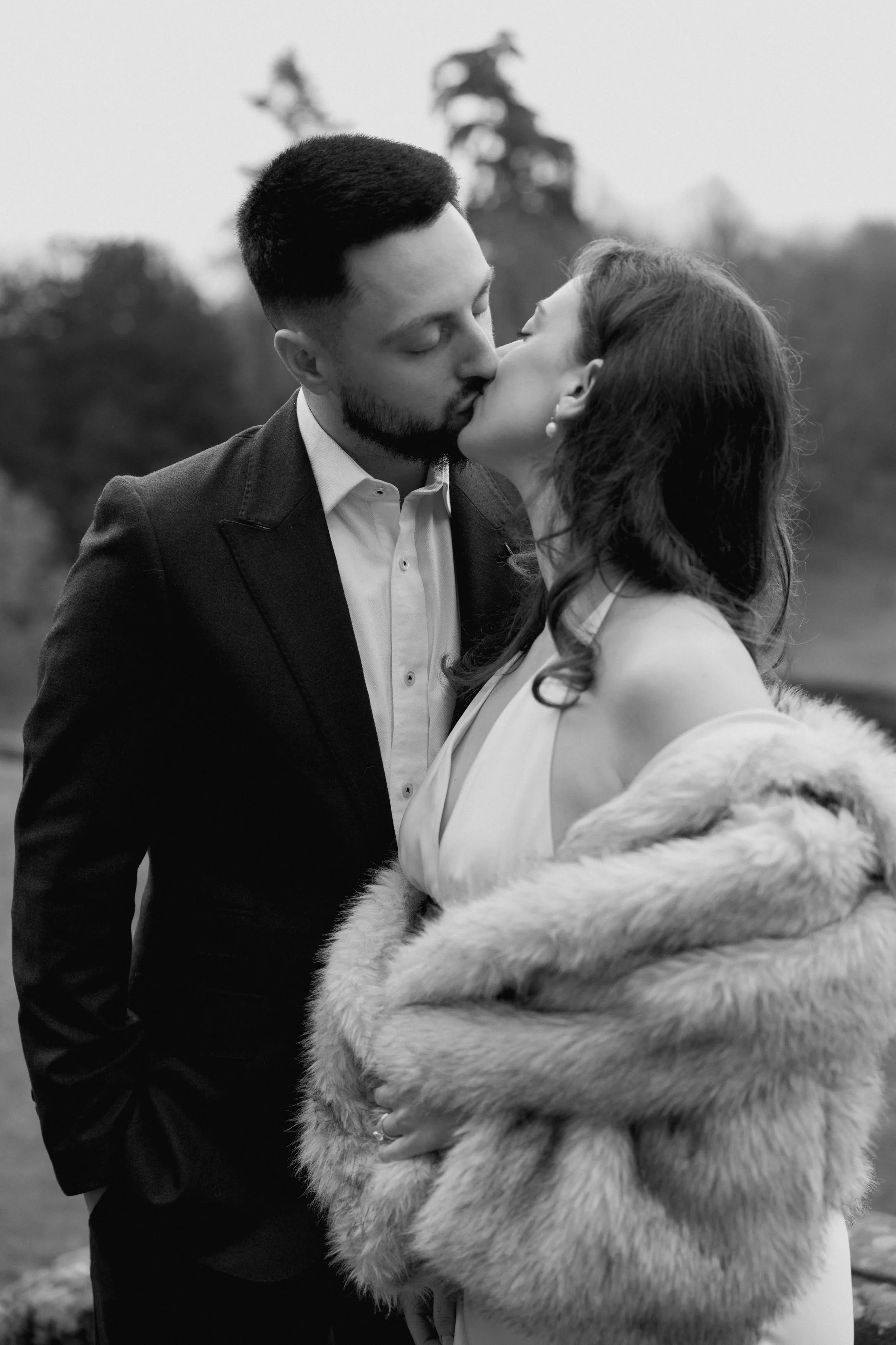 Kevin & Melissa Previews-22.jpg