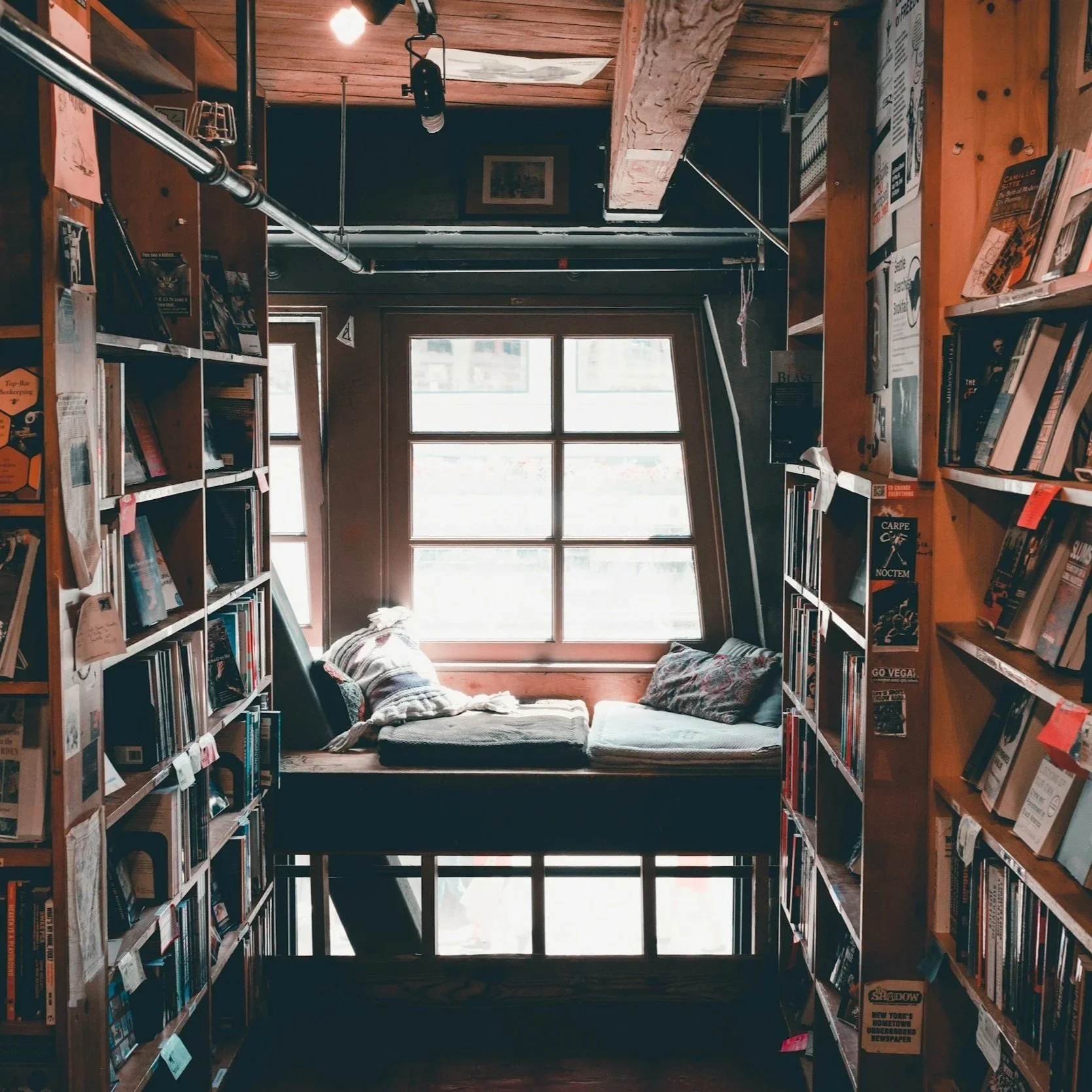 Le Book Nook ou la symbolique de l’entre deux mondes ! 