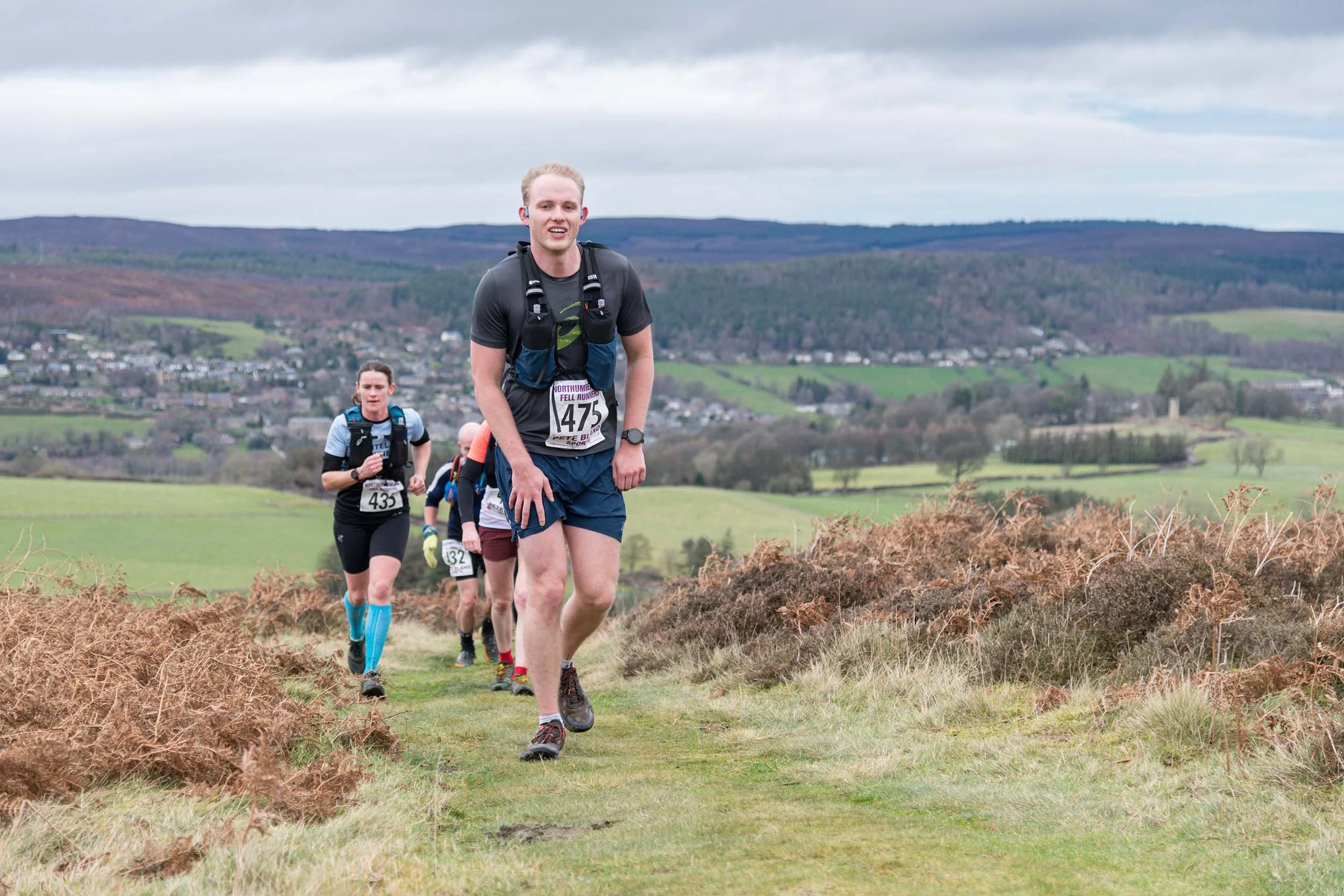 Simonside-Cairns-Fell-Race 0301.jpg