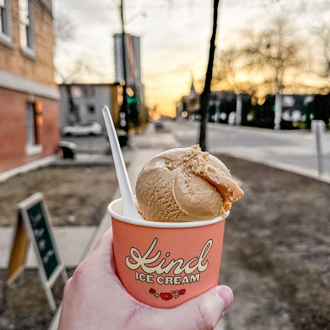 Golden hour scoops &gt; everything 📸 @filipnowak97