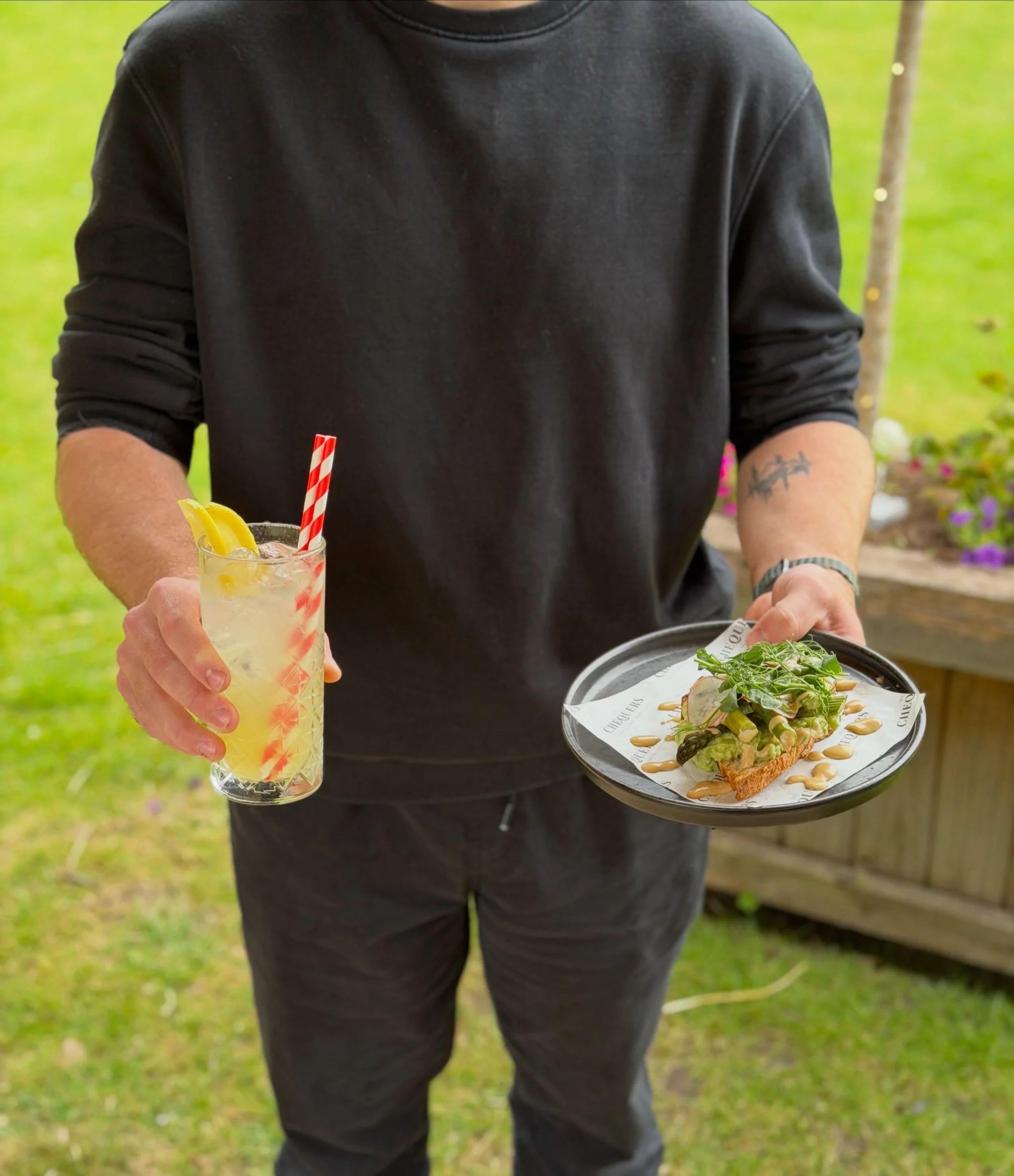 🌱 It&rsquo;s Asparagus season!

Our asparagus comes from Harvington, just 4 miles down the road, so it doesn&rsquo;t get much more local than that!

Served with smashed avocado, toasted sourdough, miso &amp; tahini dressing, and a squeeze of fresh l