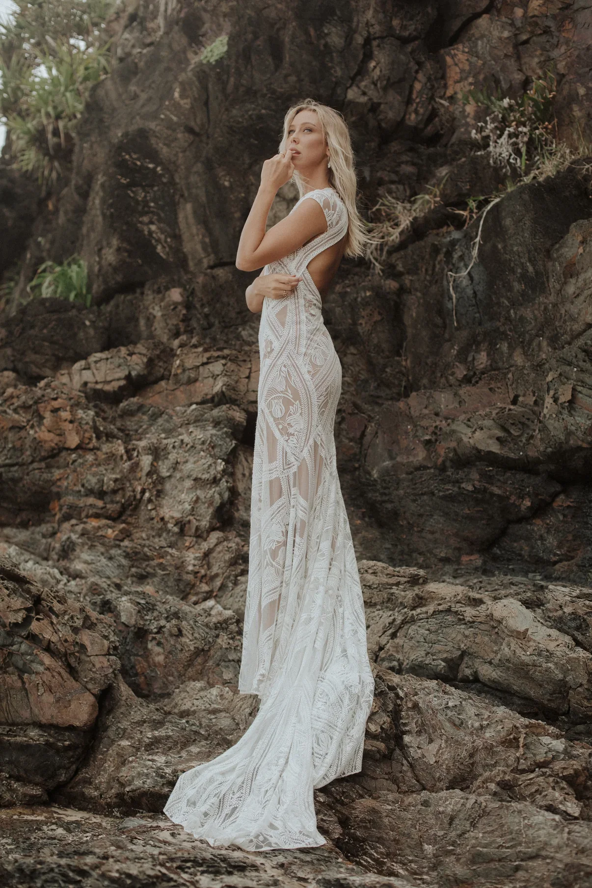 RAFIA SIENNA 3.webp