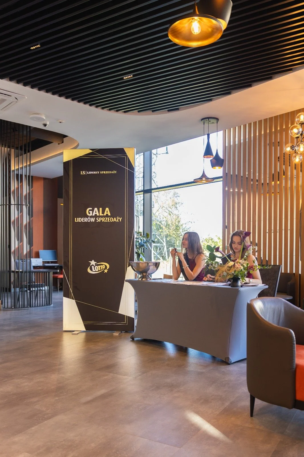 WhatsApp Image 2025-11-09 at 15.30.30.jpeg