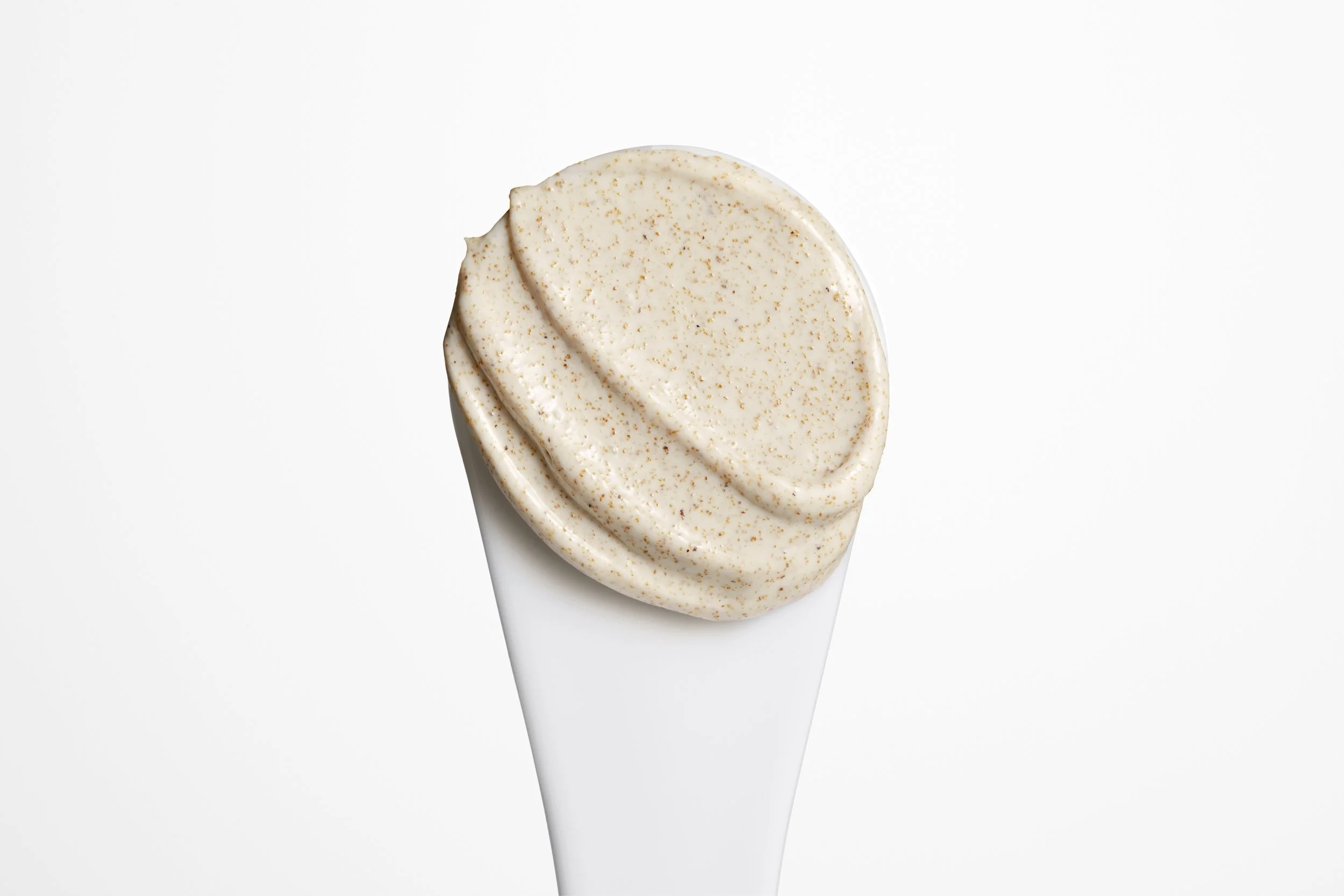 DR PIERRE RICAUD_Texture Technique_VISUEL_10_GOMMAGE VISAGE.jpg