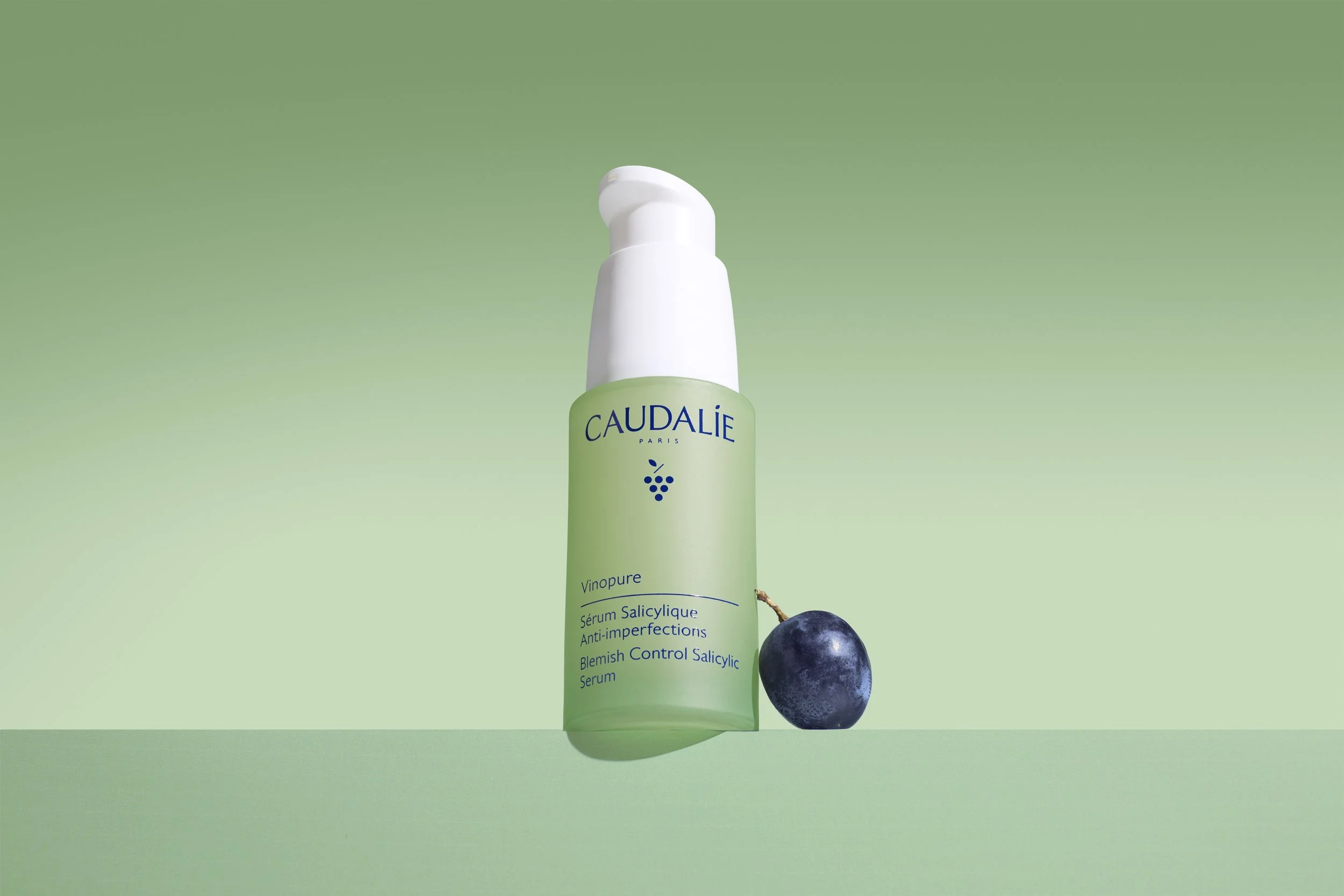 CAUDALIE_Vinopure_2026_SERUM HERO_RVB.jpg