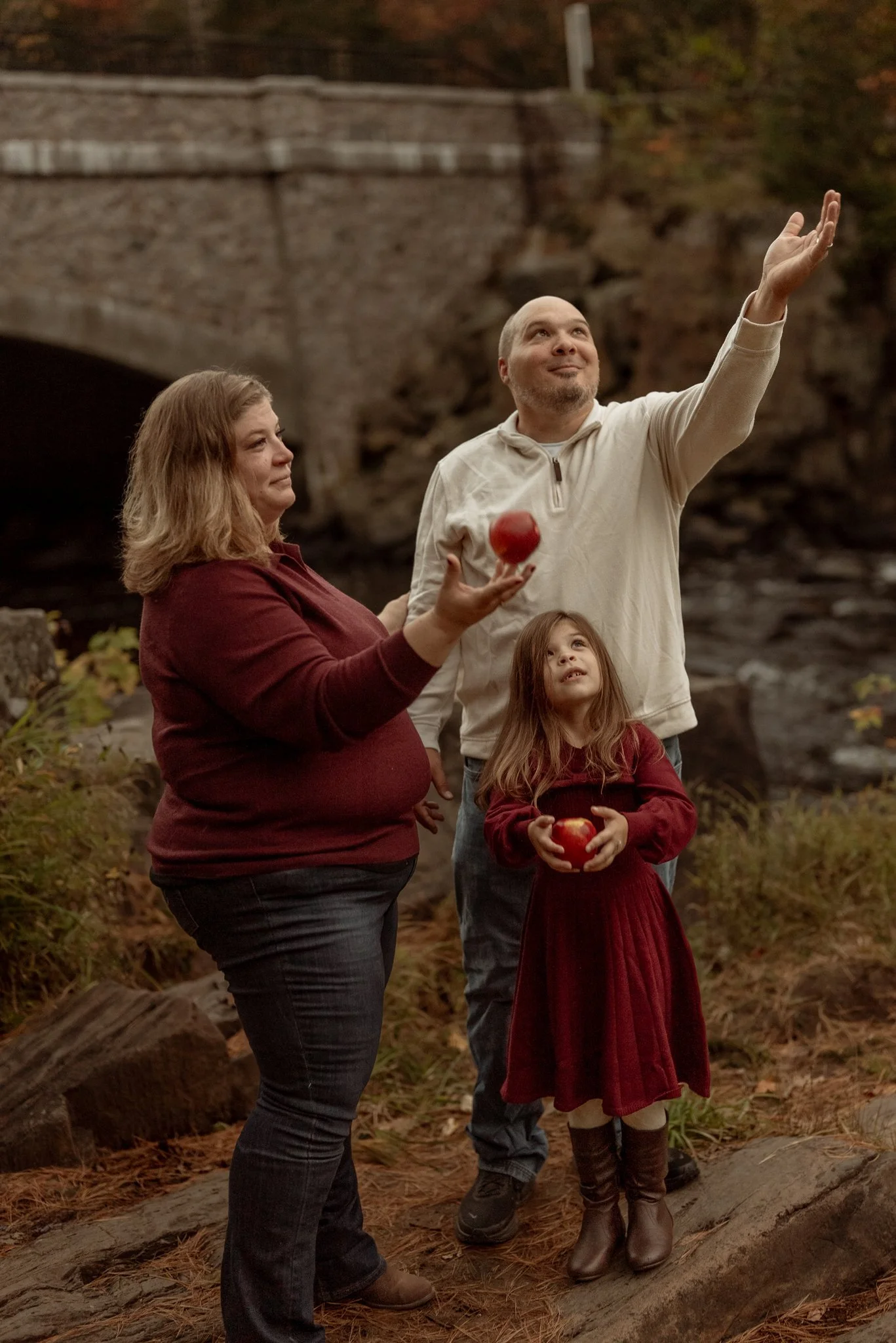 dells_of_the_eau_claire_county_park_marathon_county_wisconsin_family_session_NEP (47).jpg