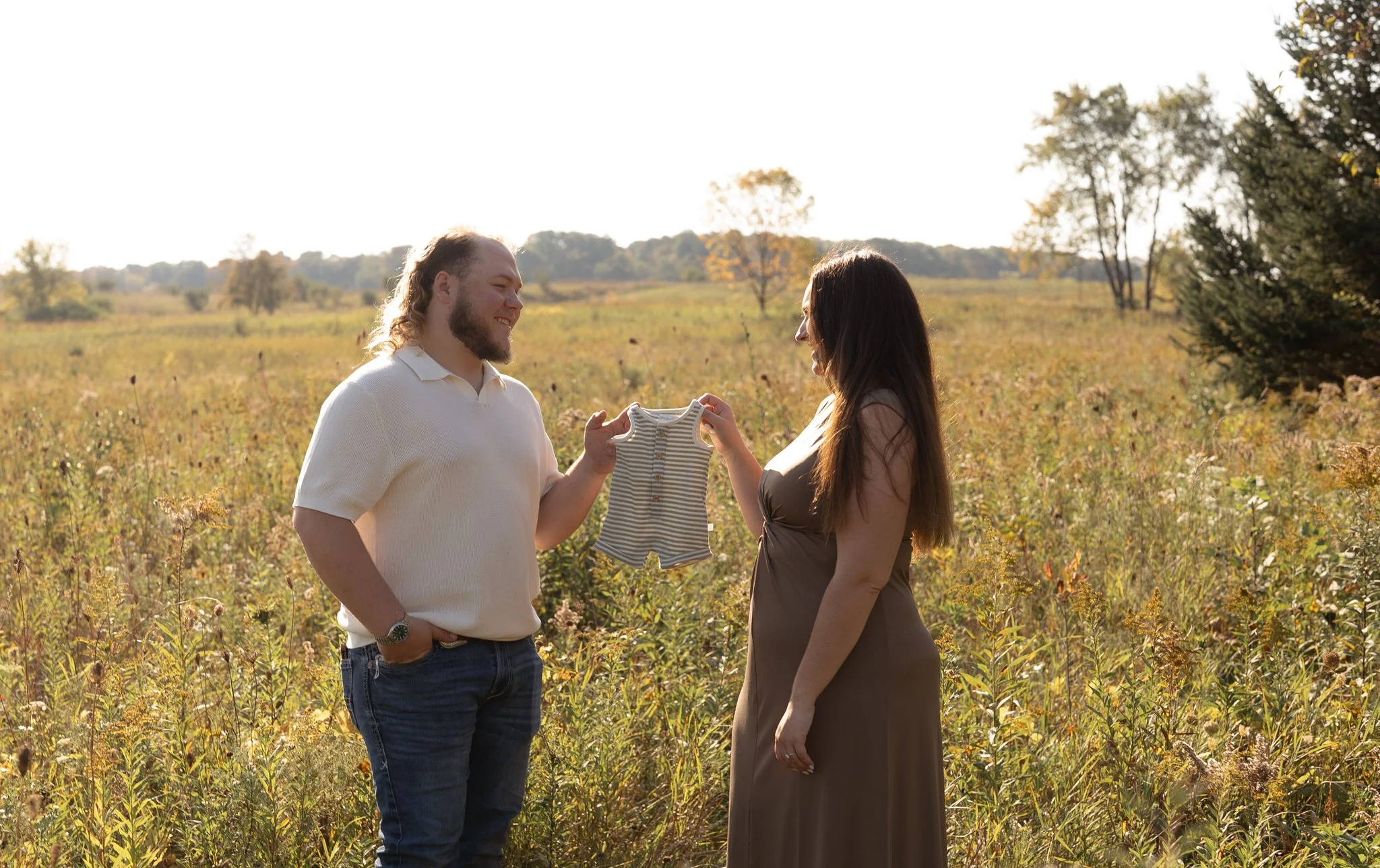 high_cliff_state_park_sherwood_wisconsin_engagement_pregnancy_session_NEP (23).jpg
