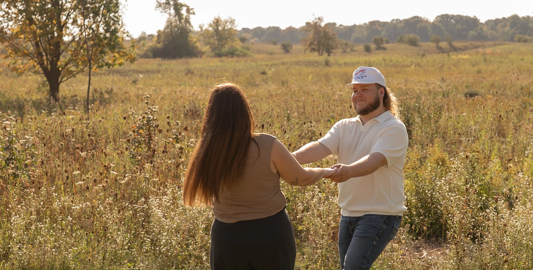 high_cliff_state_park_sherwood_wisconsin_engagement_pregnancy_session_NEP (36).jpg