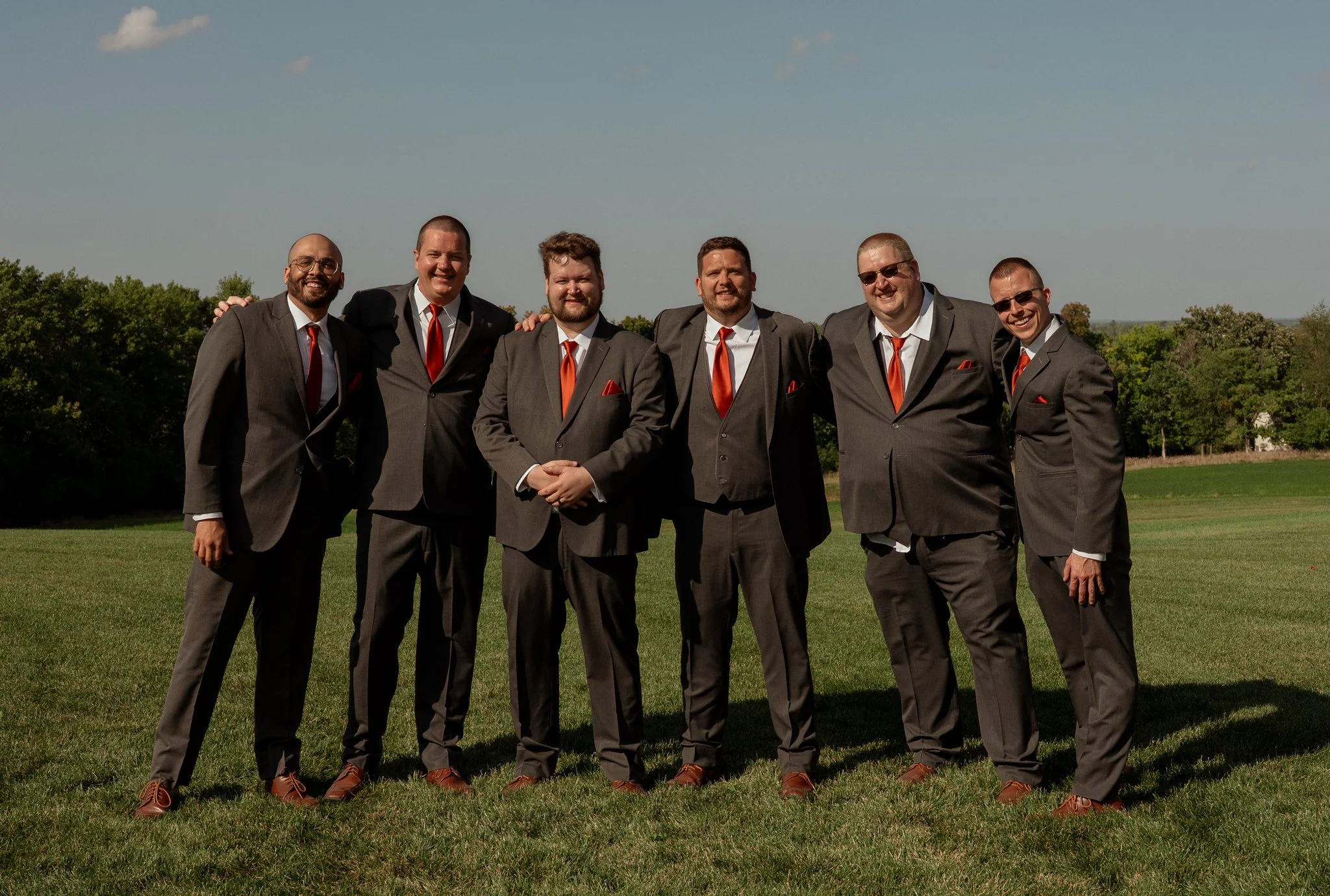 log_cabin_bar_and_grill_ripon_wisconsin_wedding_NEP (23).jpg