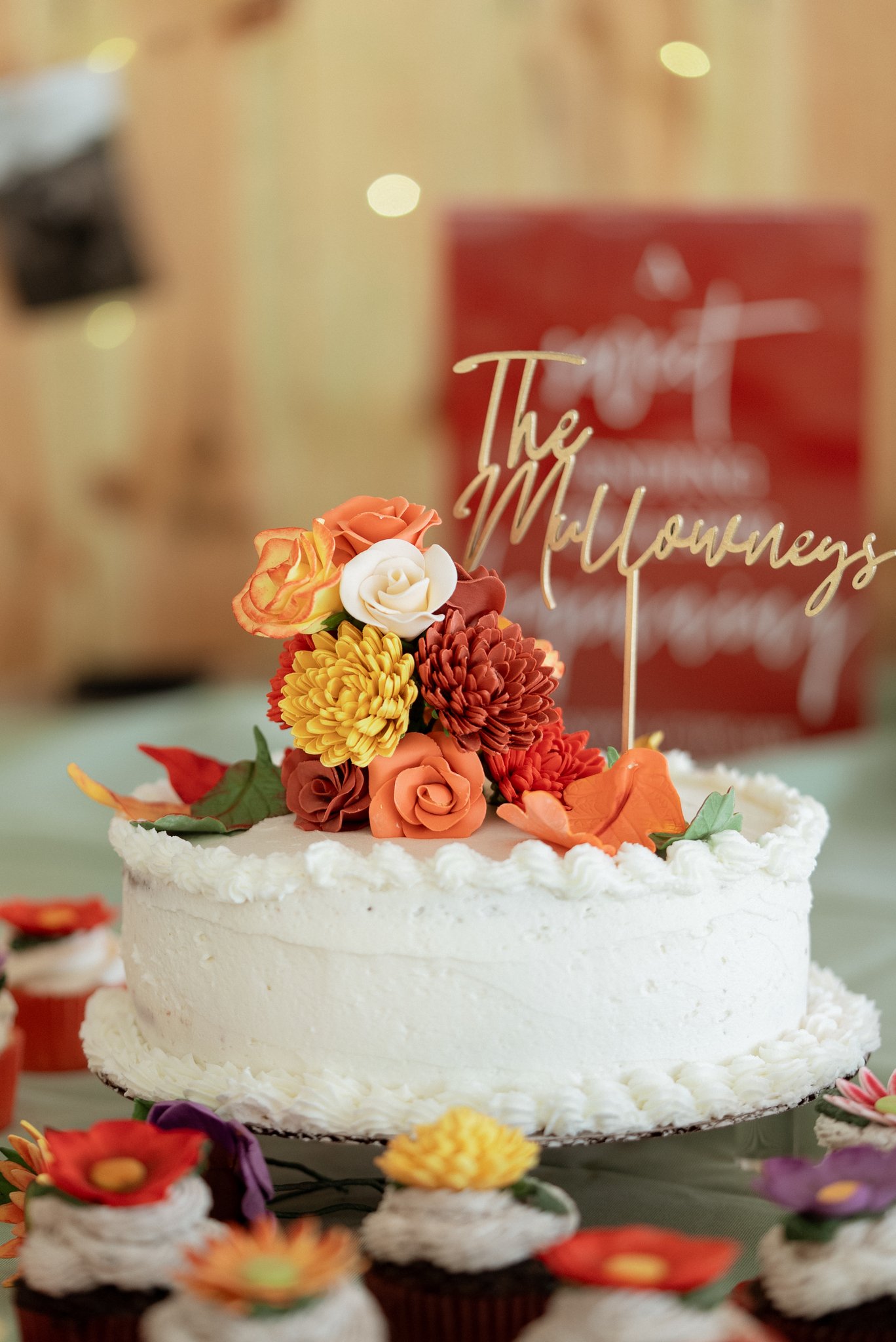 log_cabin_bar_and_grill_ripon_wisconsin_wedding_NEP (50).jpg