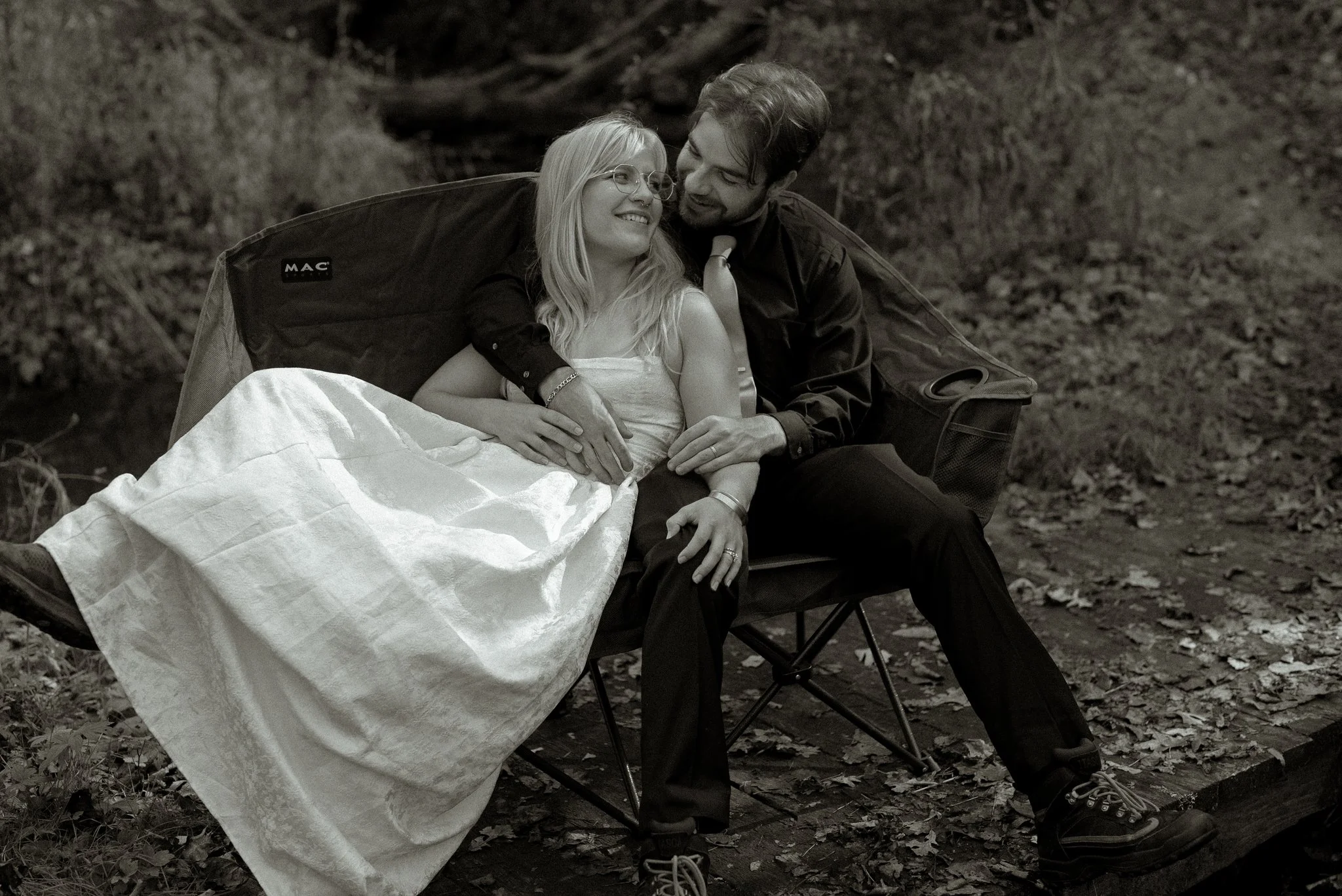 governor_dodge_state_park_dodgeville_wisconsin_elopement_NEP (87).jpg