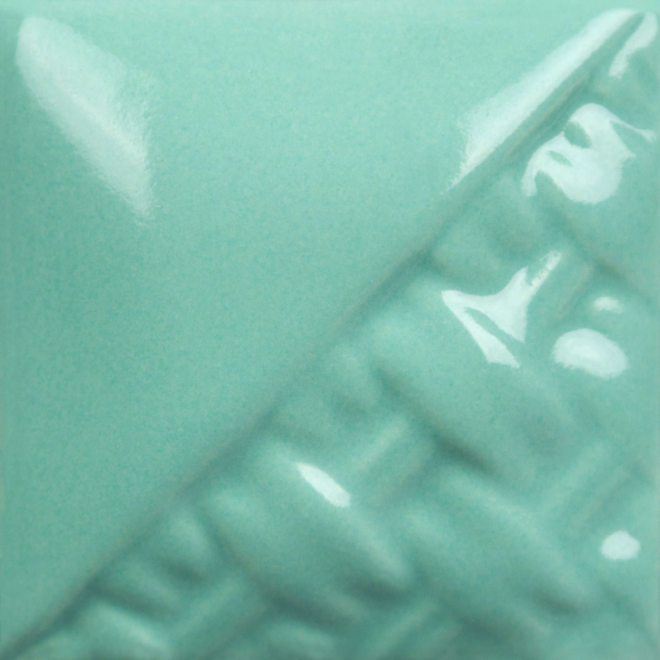 AQUA GLOSS
