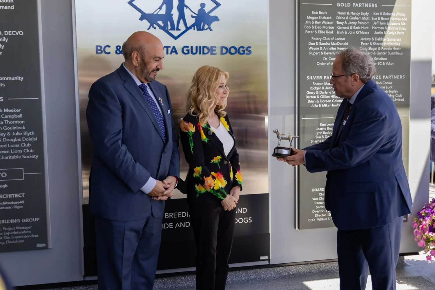 BC-Alberta+Guide+Dogs-10.webp