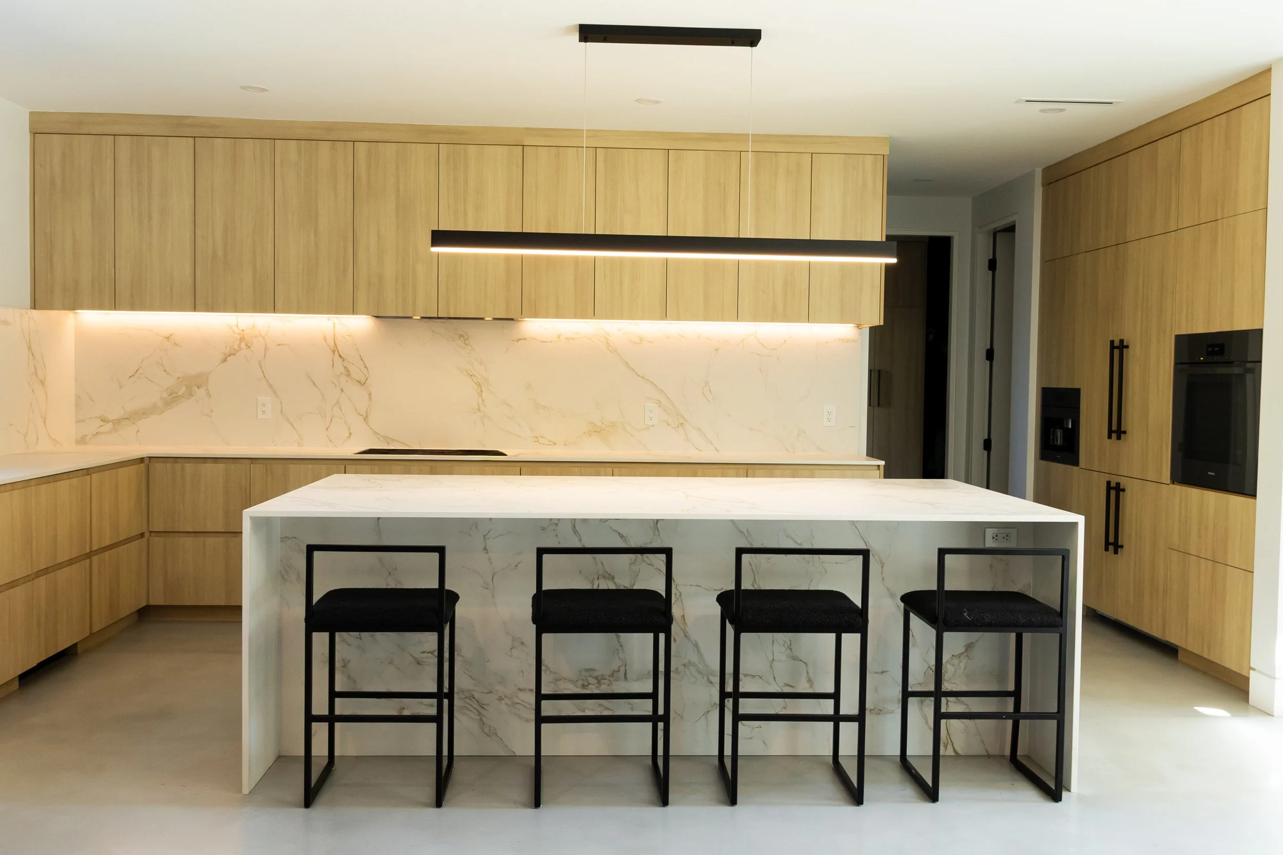 Pinnacle Custom Homes-13.jpg