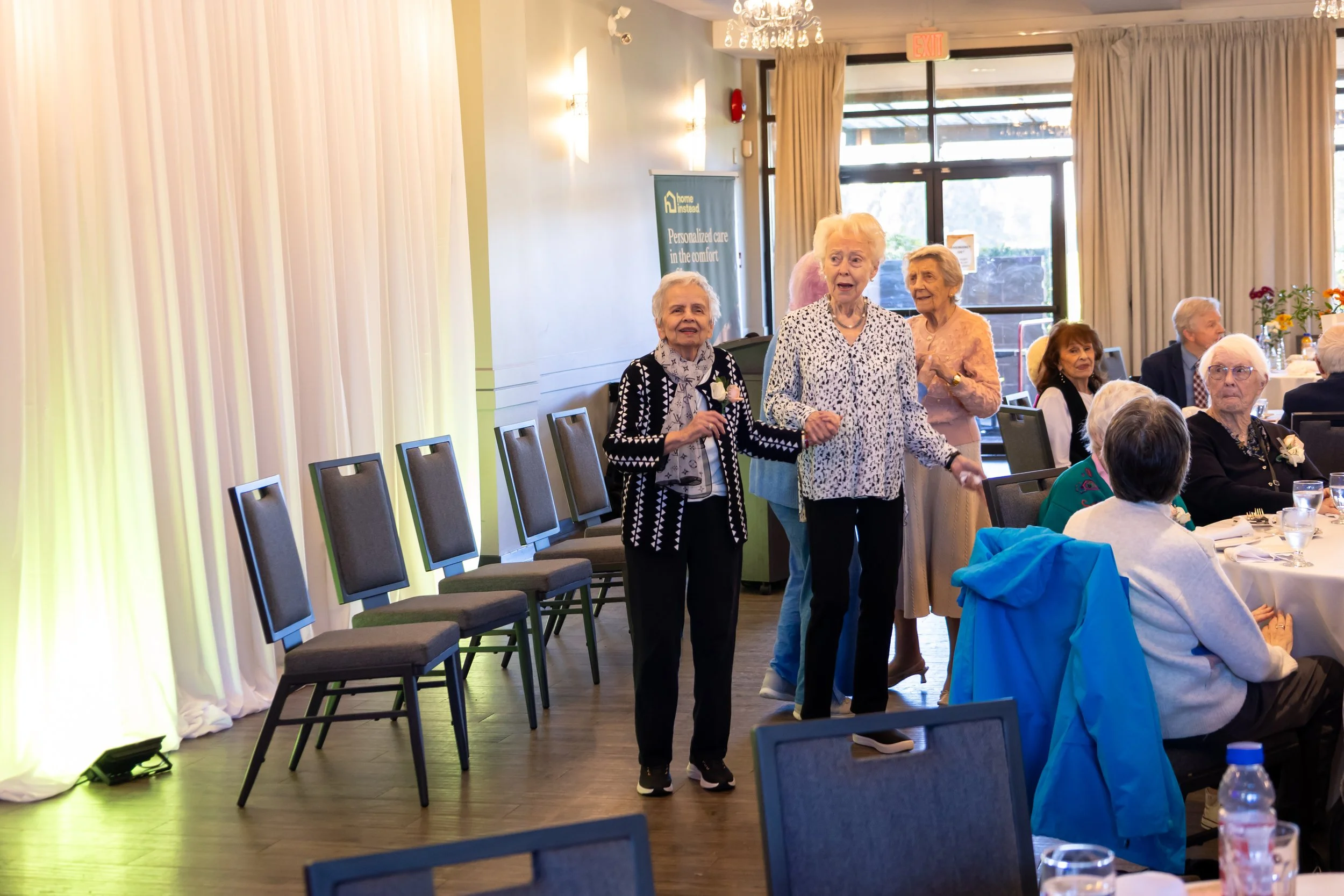 Home Instead 90+ Event-77.jpg