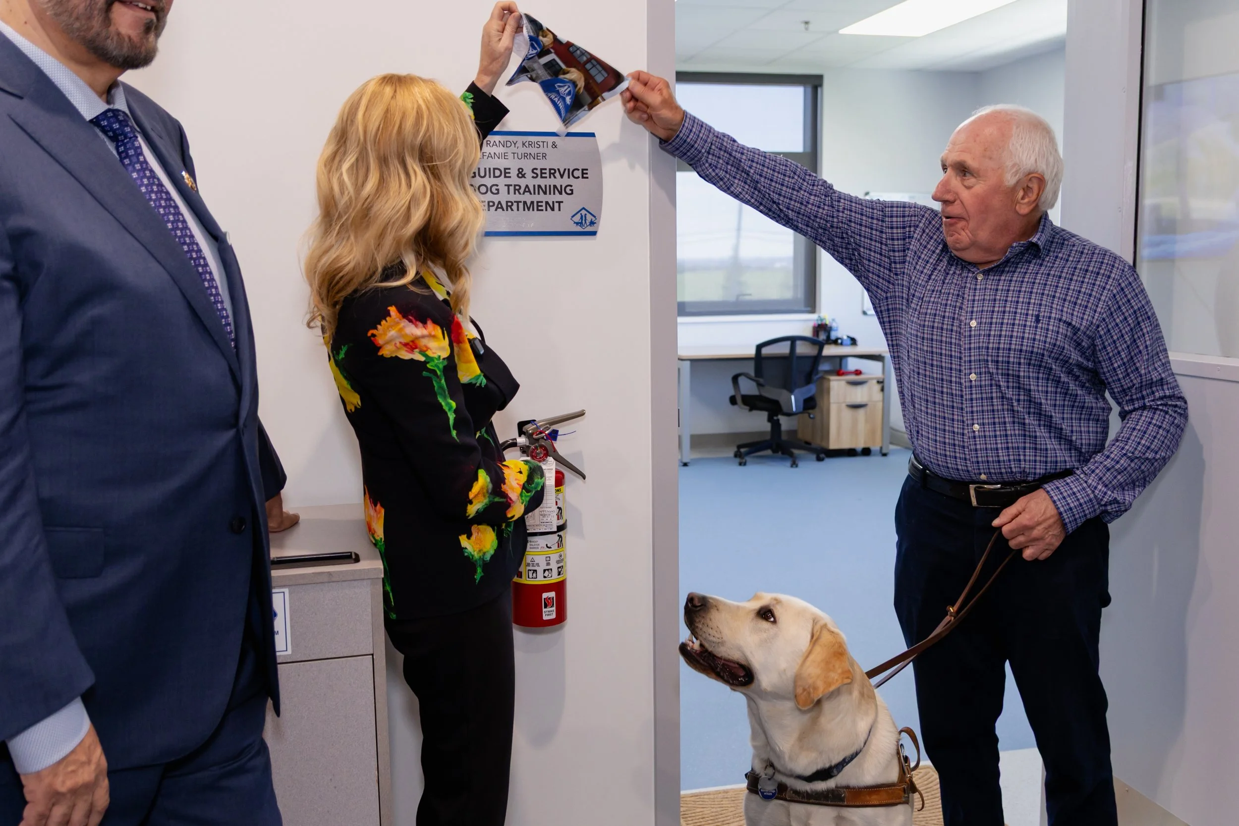 BC-Alberta Guide Dogs-295.jpg