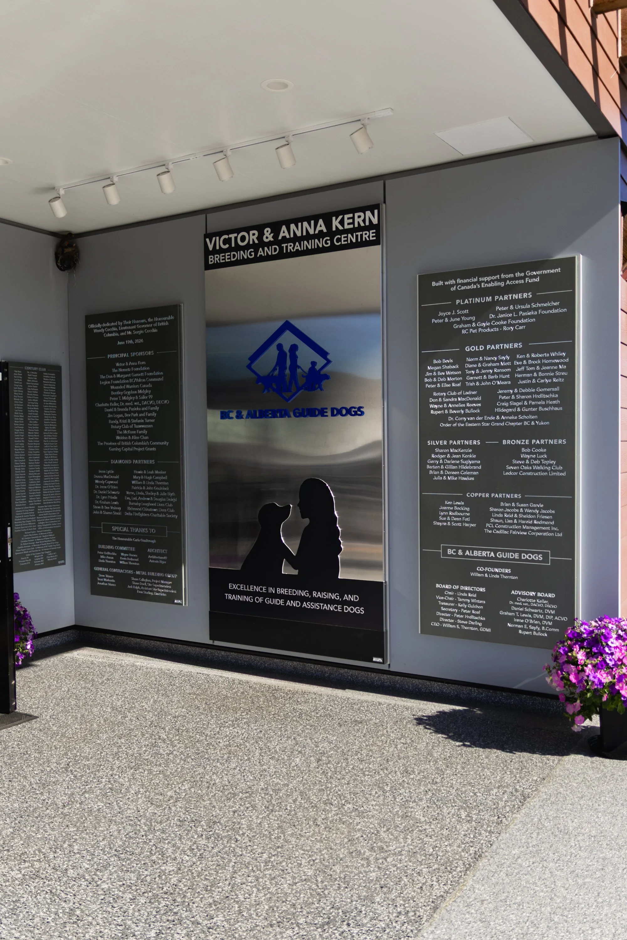 BC-Alberta Guide Dogs-38.jpg