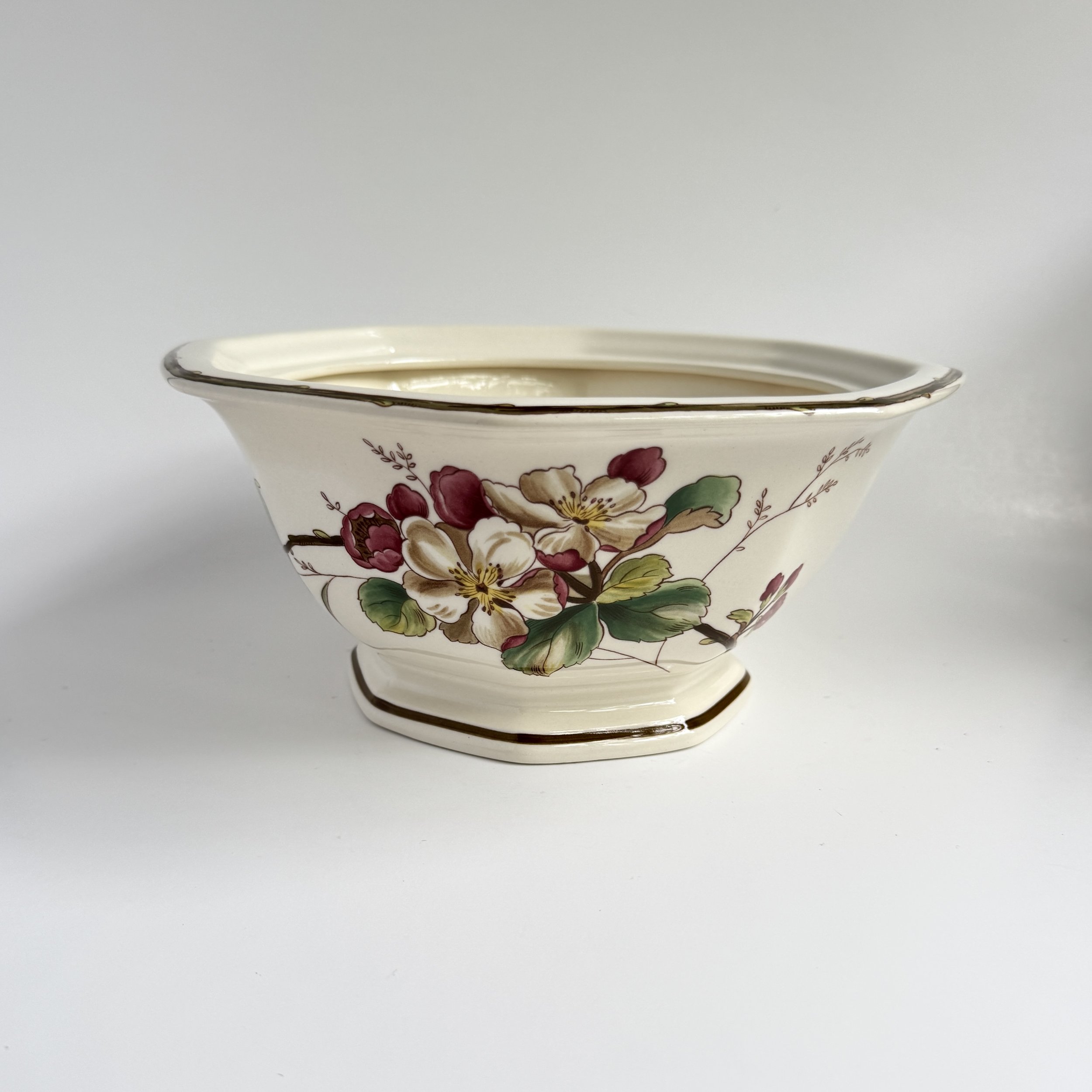 German Villeroy & Boch "Portobello" Footed Serving Bowl