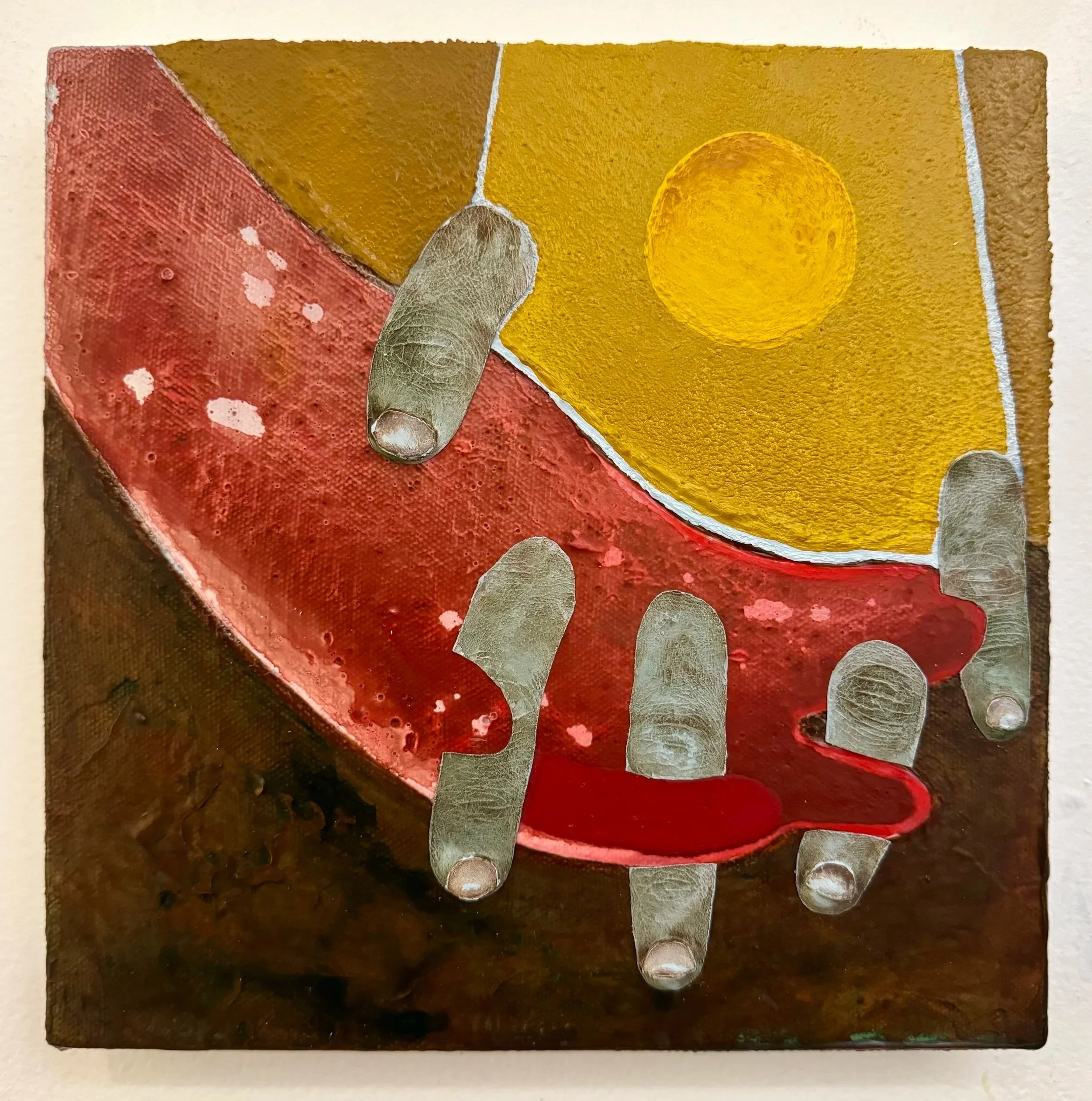 Hand hold, 8x8, 2023