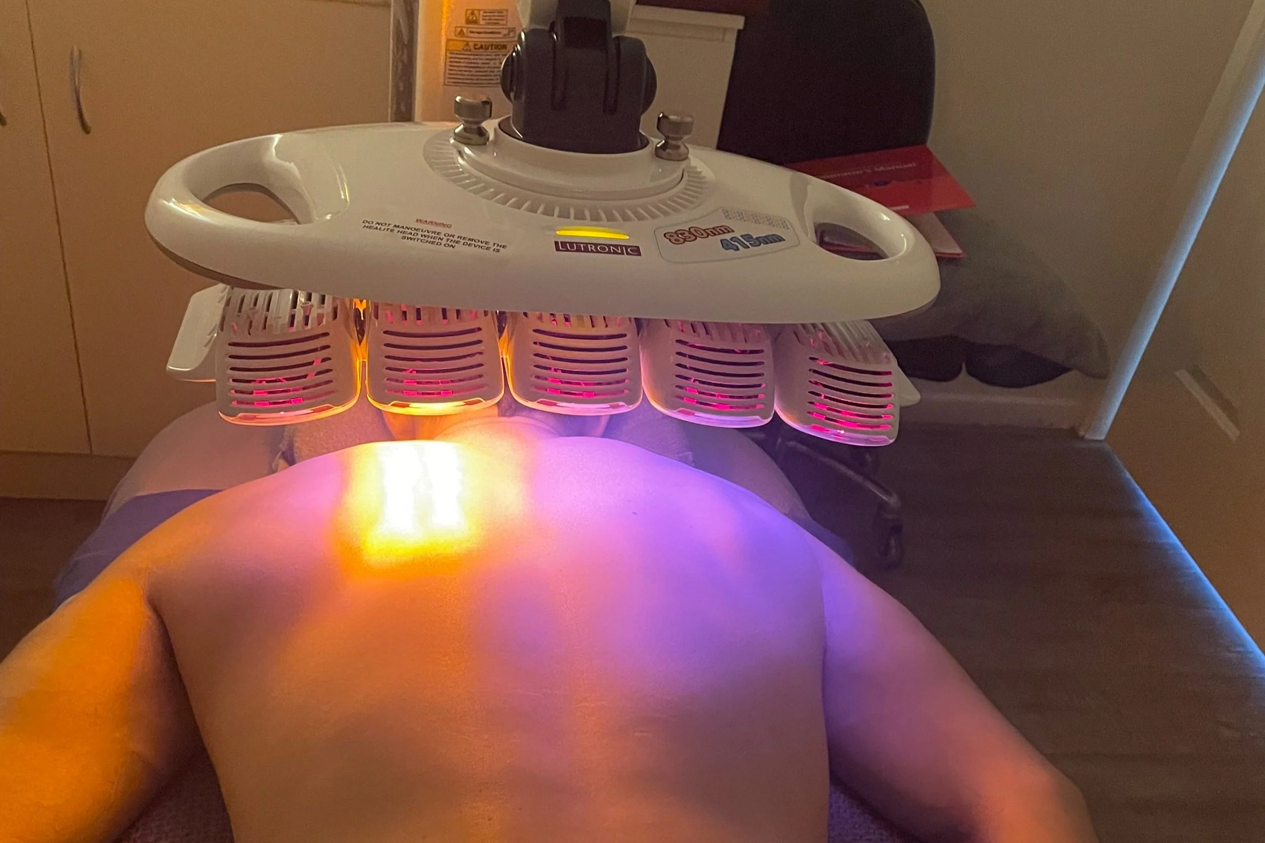 ease-your-aches-and-using-led-light-therapy-for-pain-balance-beauty