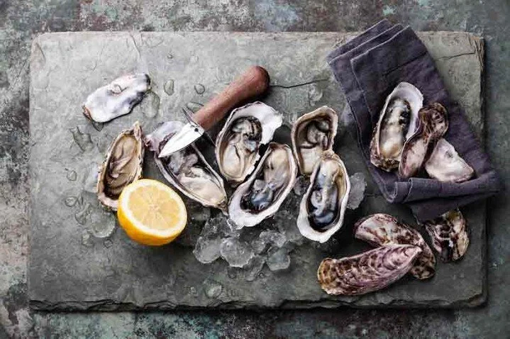 Next time you book a stay with us, make sure to stop at Seafood Chest on Victor Harbor Road and grab yourself a dozen oysters. They pair beautifully with the Macaulay Picpoul that we gift to our guests over summer.