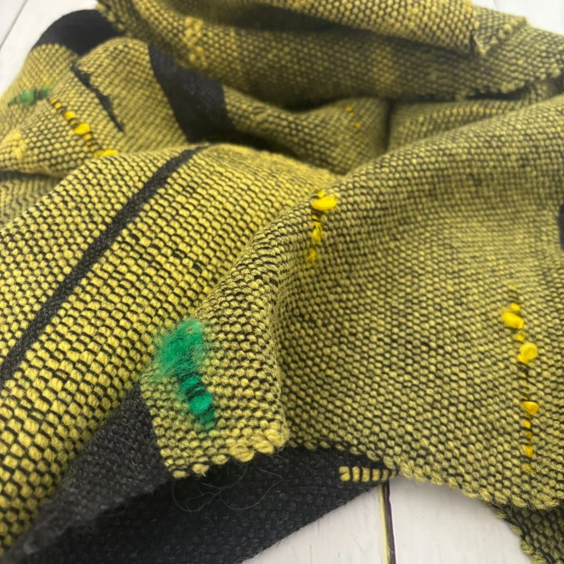 yellow green scarf green closeup.jpg