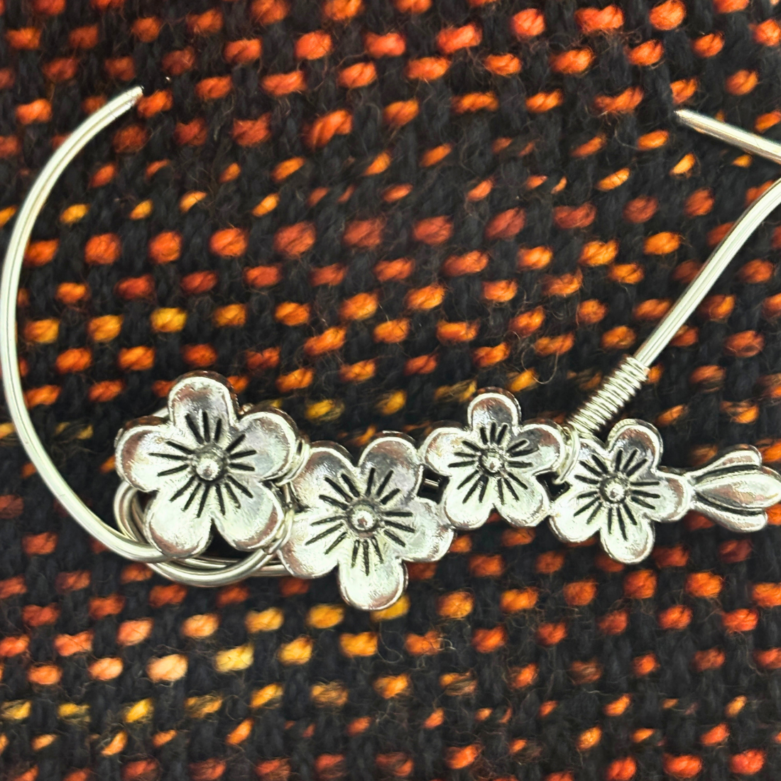 floral pin up close.png