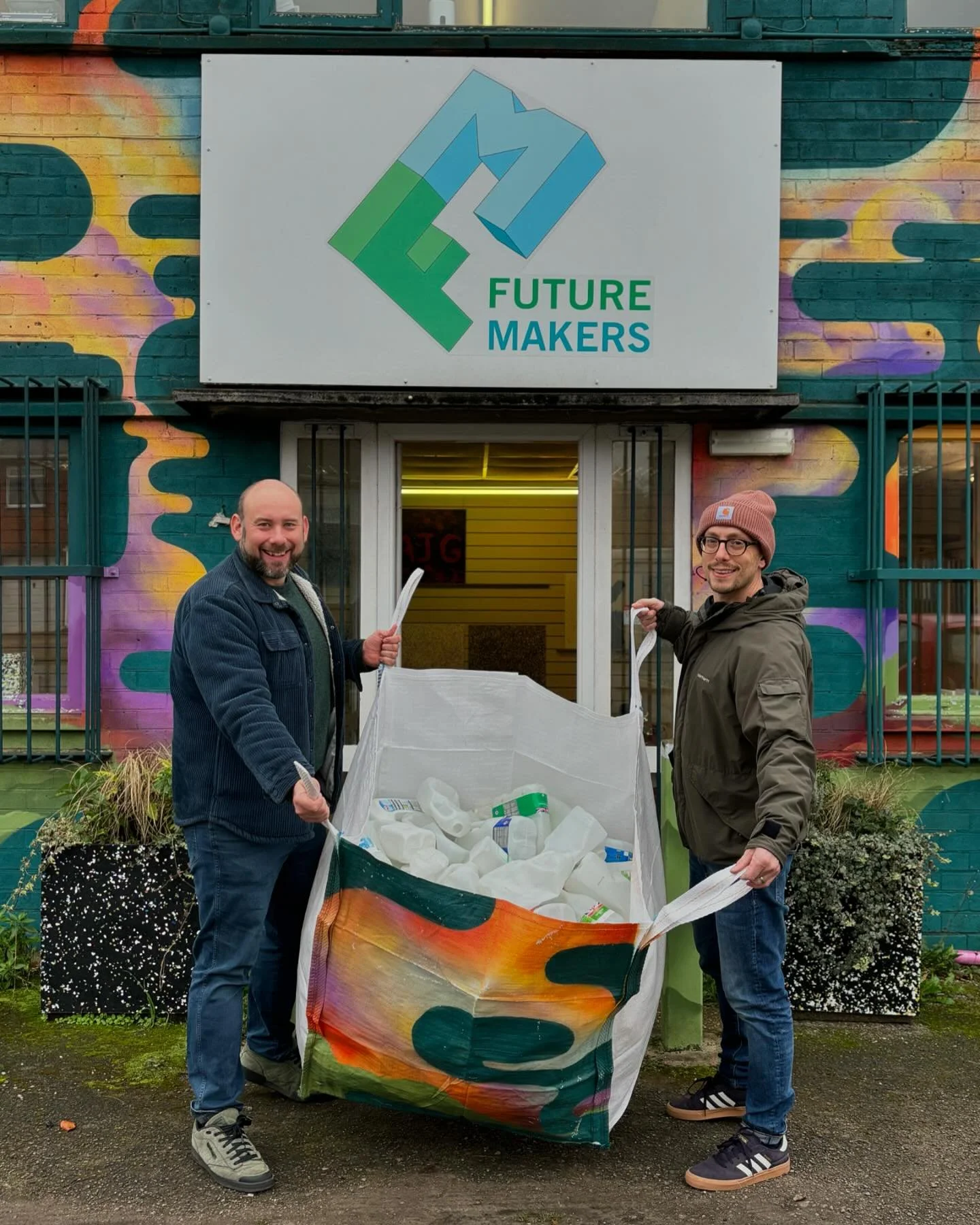 🌱 Transforming Waste into Local Art 🌱

This month, we welcomed Paul Barker, Deputy Project Manager at the Government Property Agency, for a hands-on &lsquo;One Day Challenge&rsquo; in our studio! 

♻️ At Future Makers, we&rsquo;re passionate about 