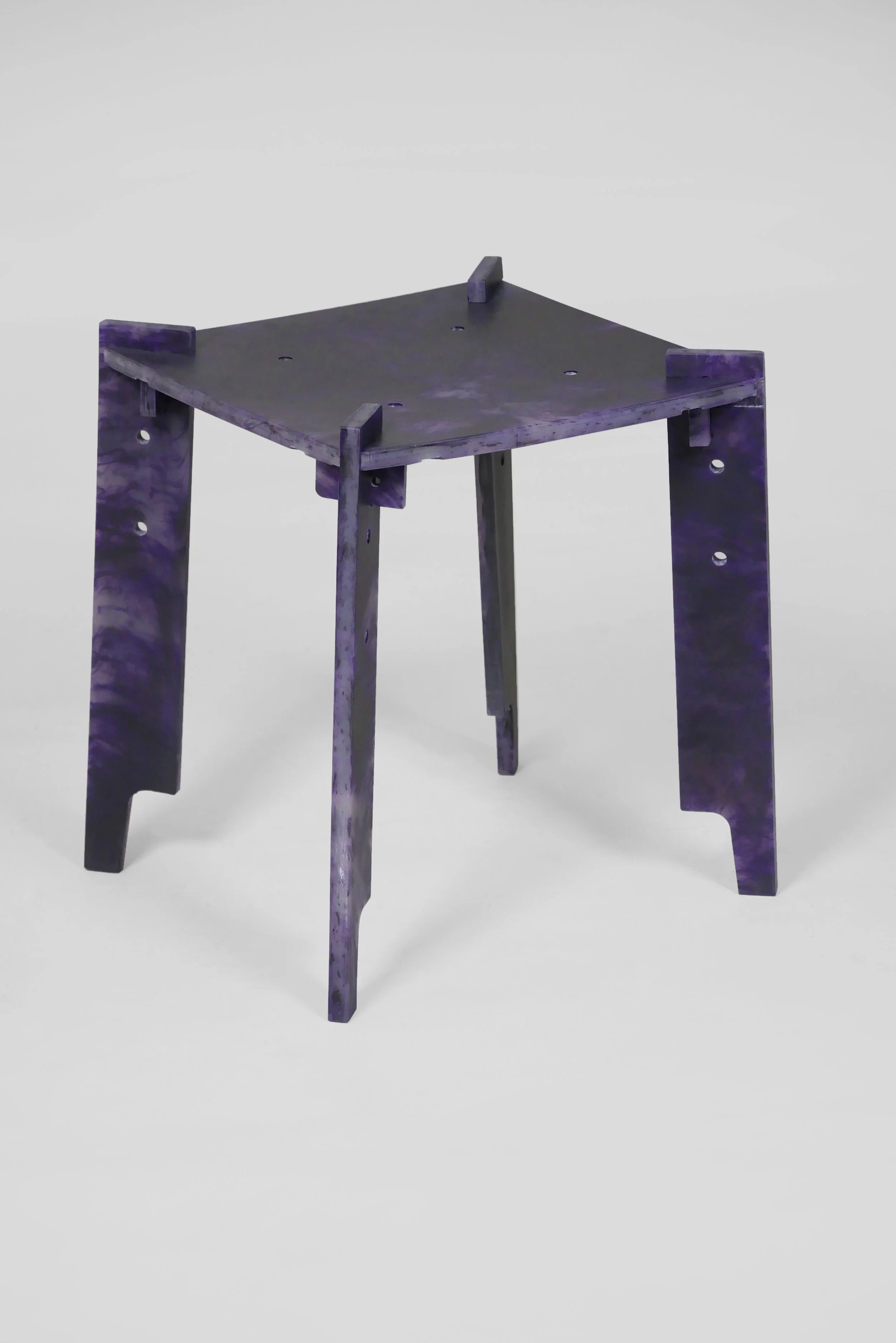 Rewind Edition Slotted Table 