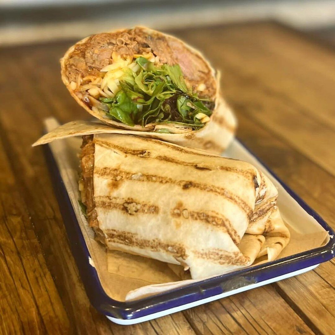 👋new menu👋

say hello to one of the items on our updated menu, our BBQ Pulled Pork Wrap! with yummy pulled pork, BBQ sauce, cheddar cheese &amp; salad🤩

our kitchen is open 7 days a week, 9am-3pm✨

#foodie #fareham #portchester #farehamfoodie #por