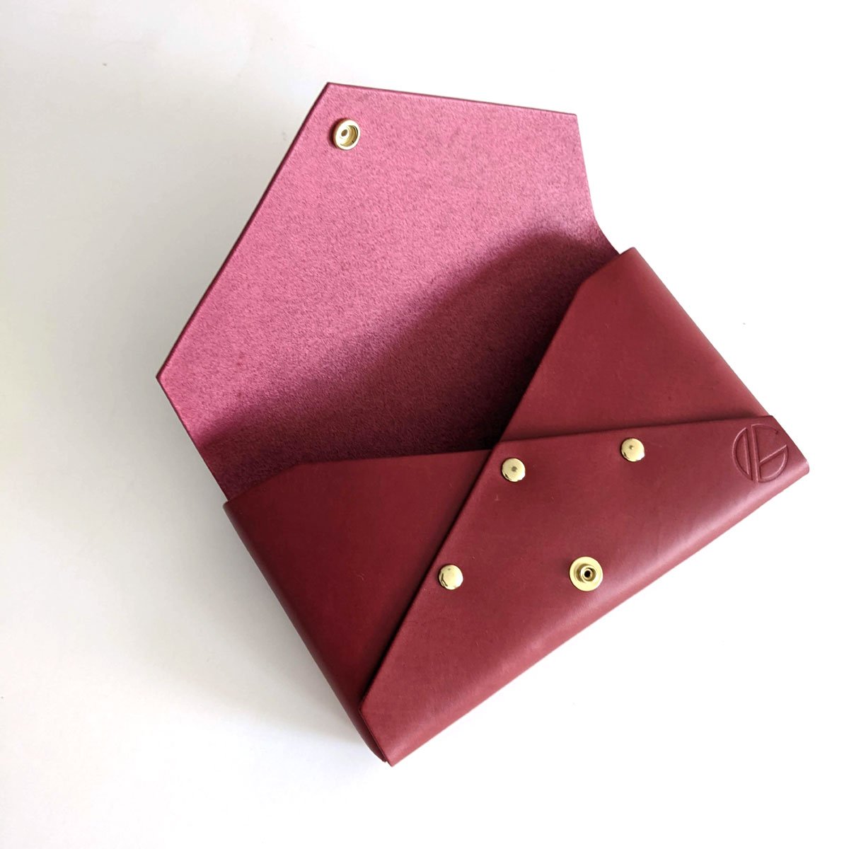 belt-bag-red-open.jpg